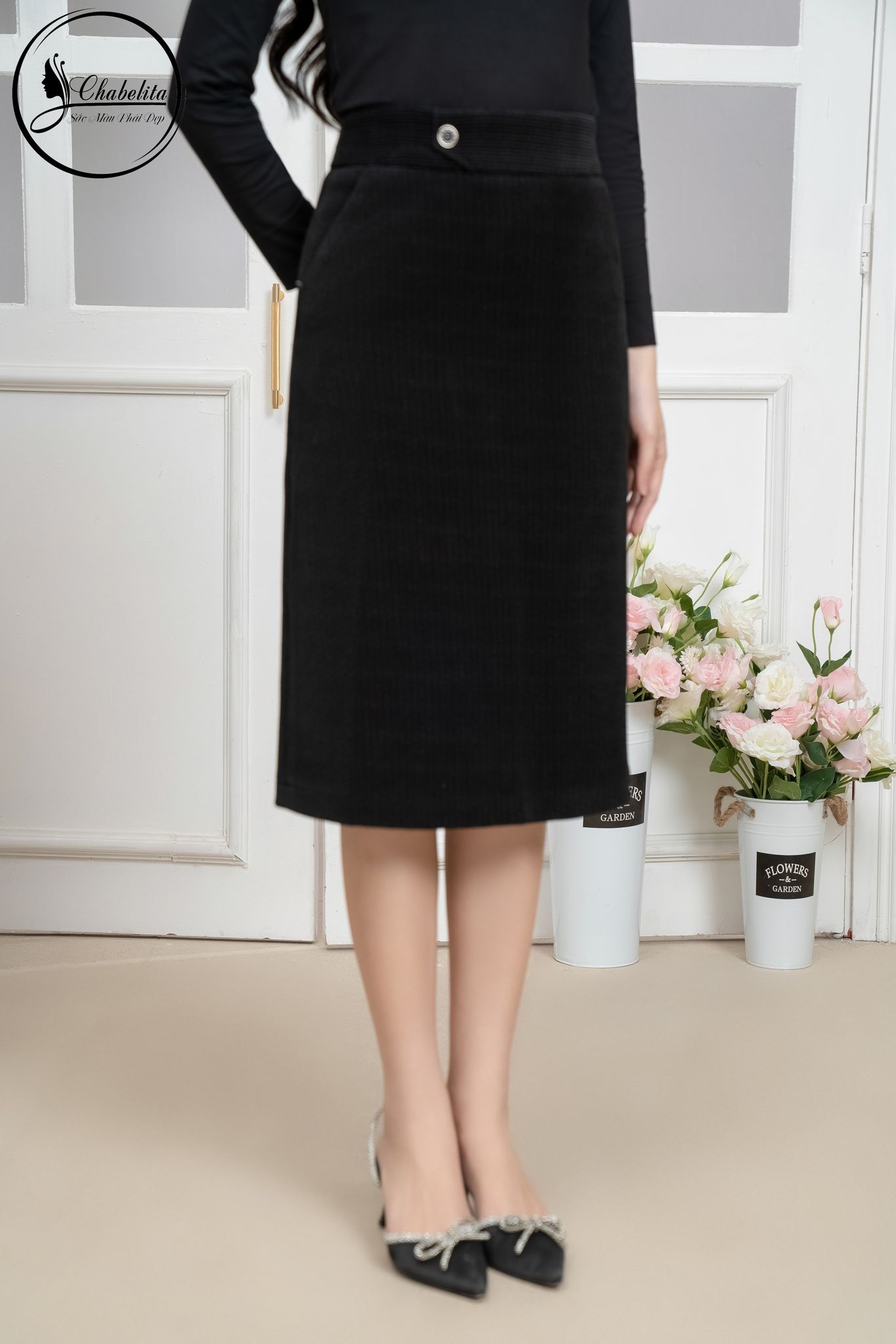 Chân váy nhung dáng A màu đen