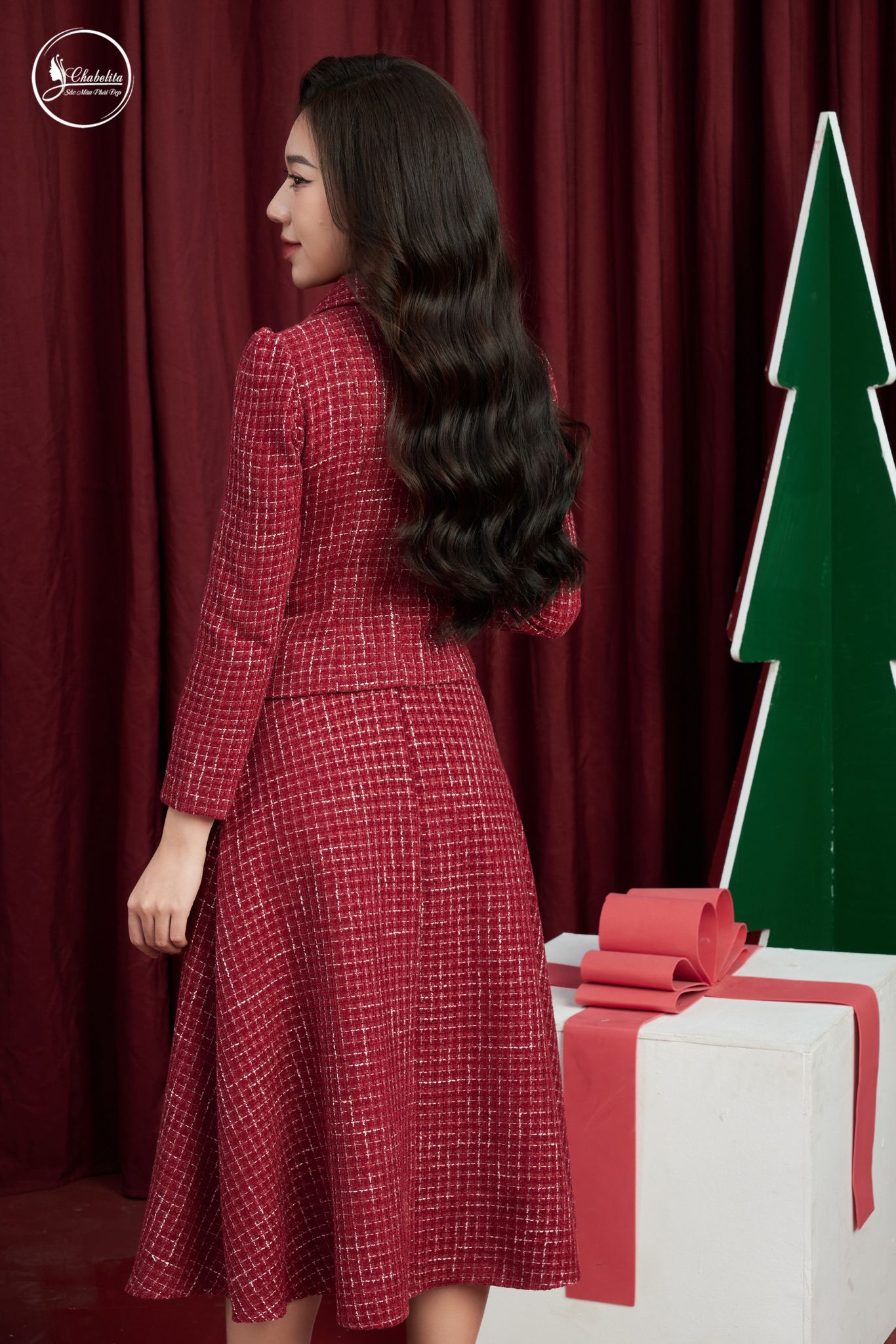 Sét bộ áo ký giả kèm chân váy màu đỏ