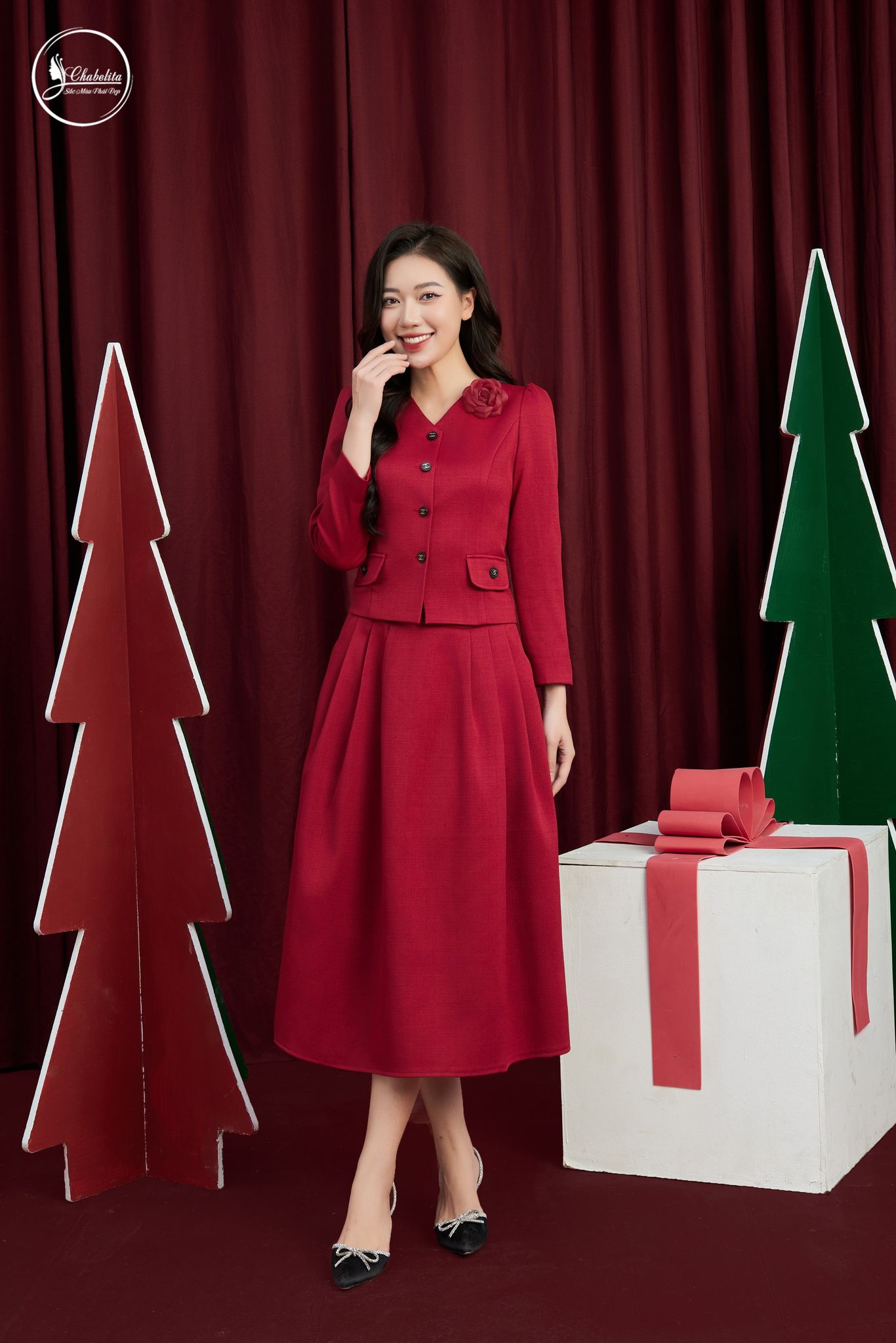 Sét bộ áo ký giả cổ tim kèm chân váy màu đỏ