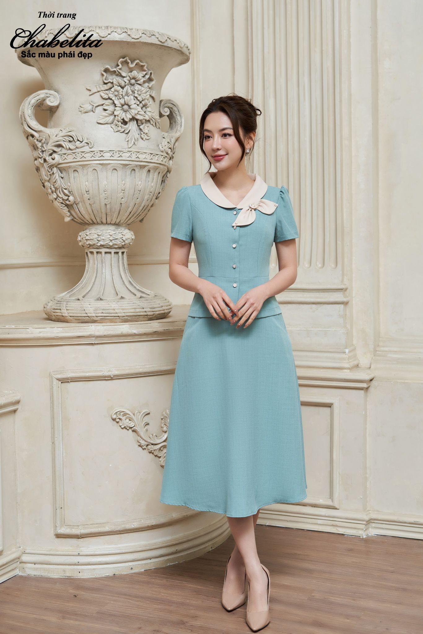 Sét bộ áo phối cổ kèm chân váy màu xanh