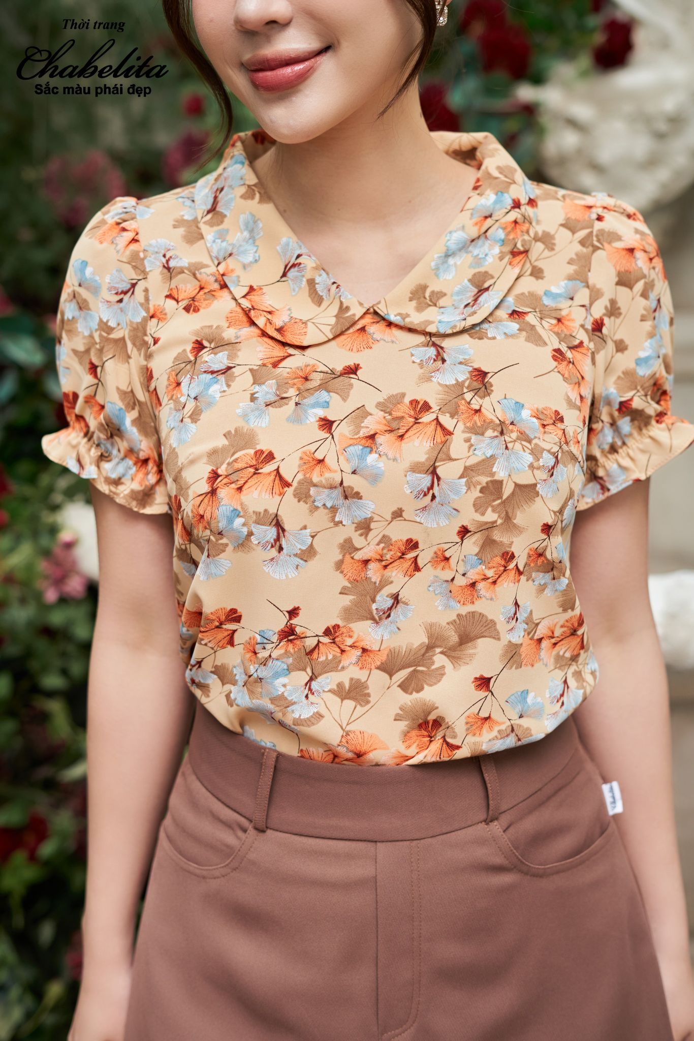 Áo sơ mi hoa cổ bẻ màu nâu