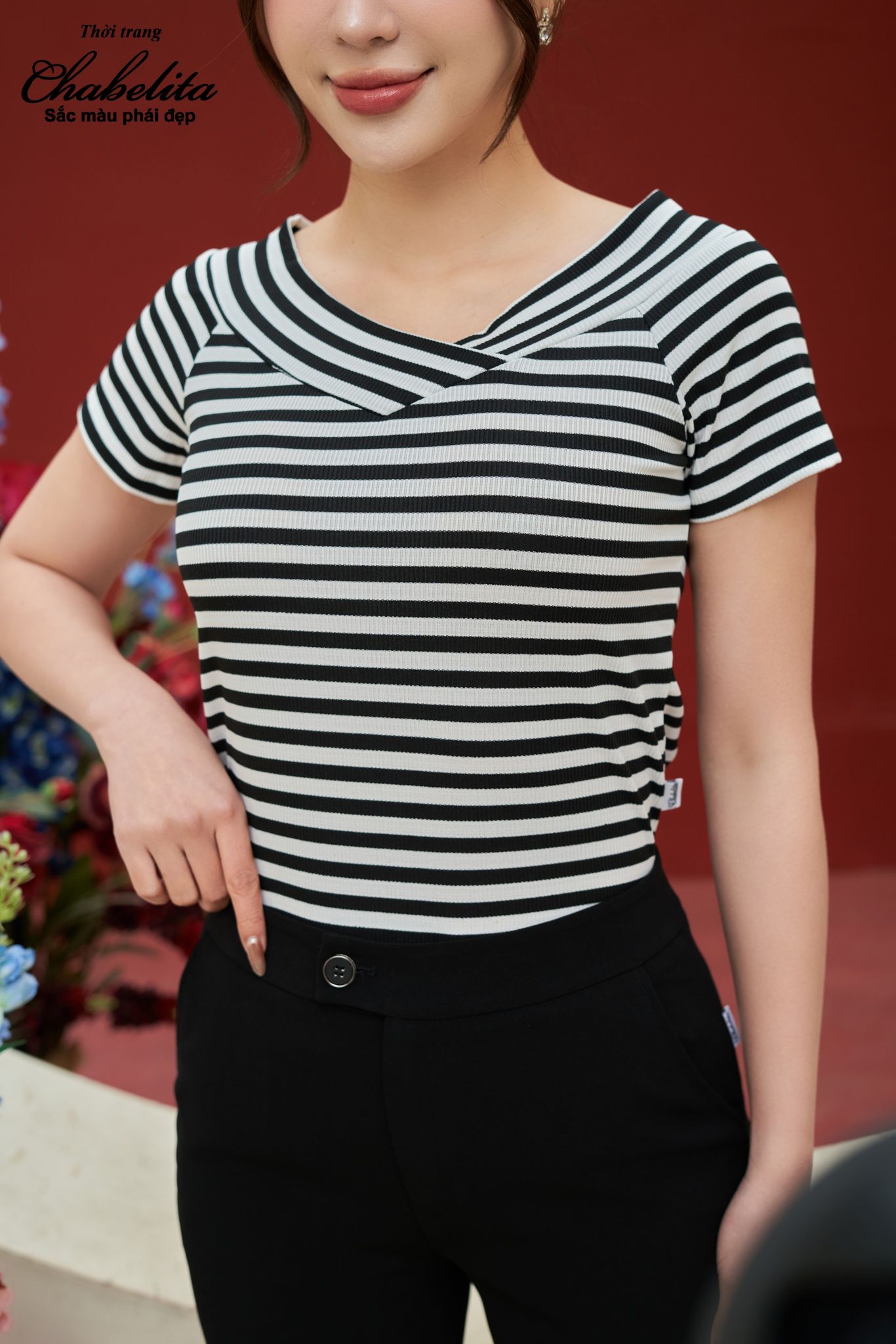 Áo kẻ trắng đen