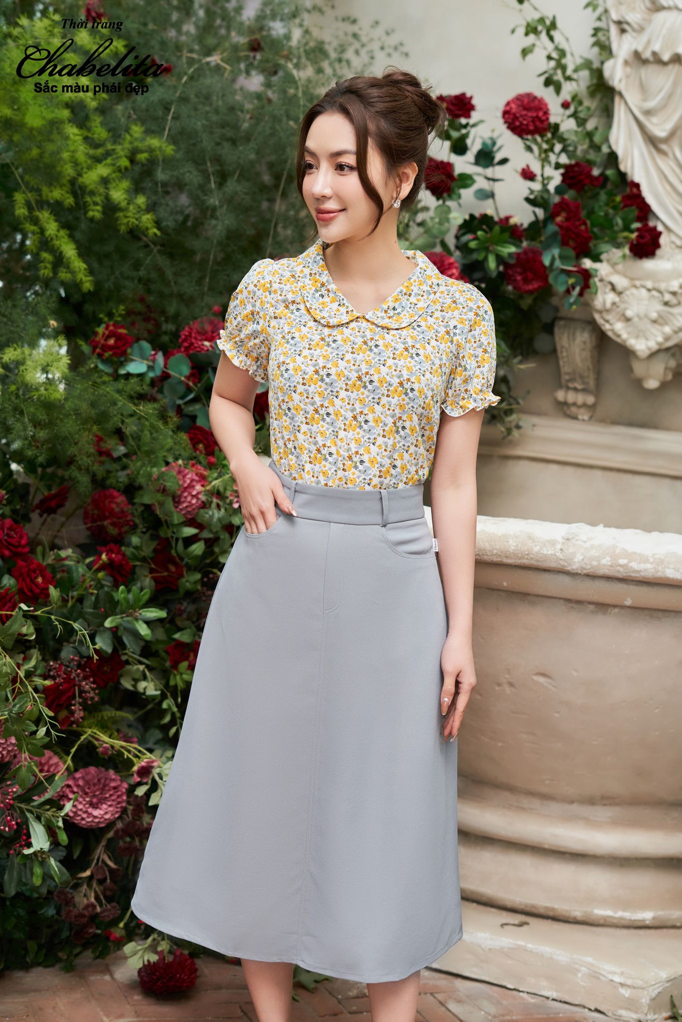 Chân váy dáng A màu xanh