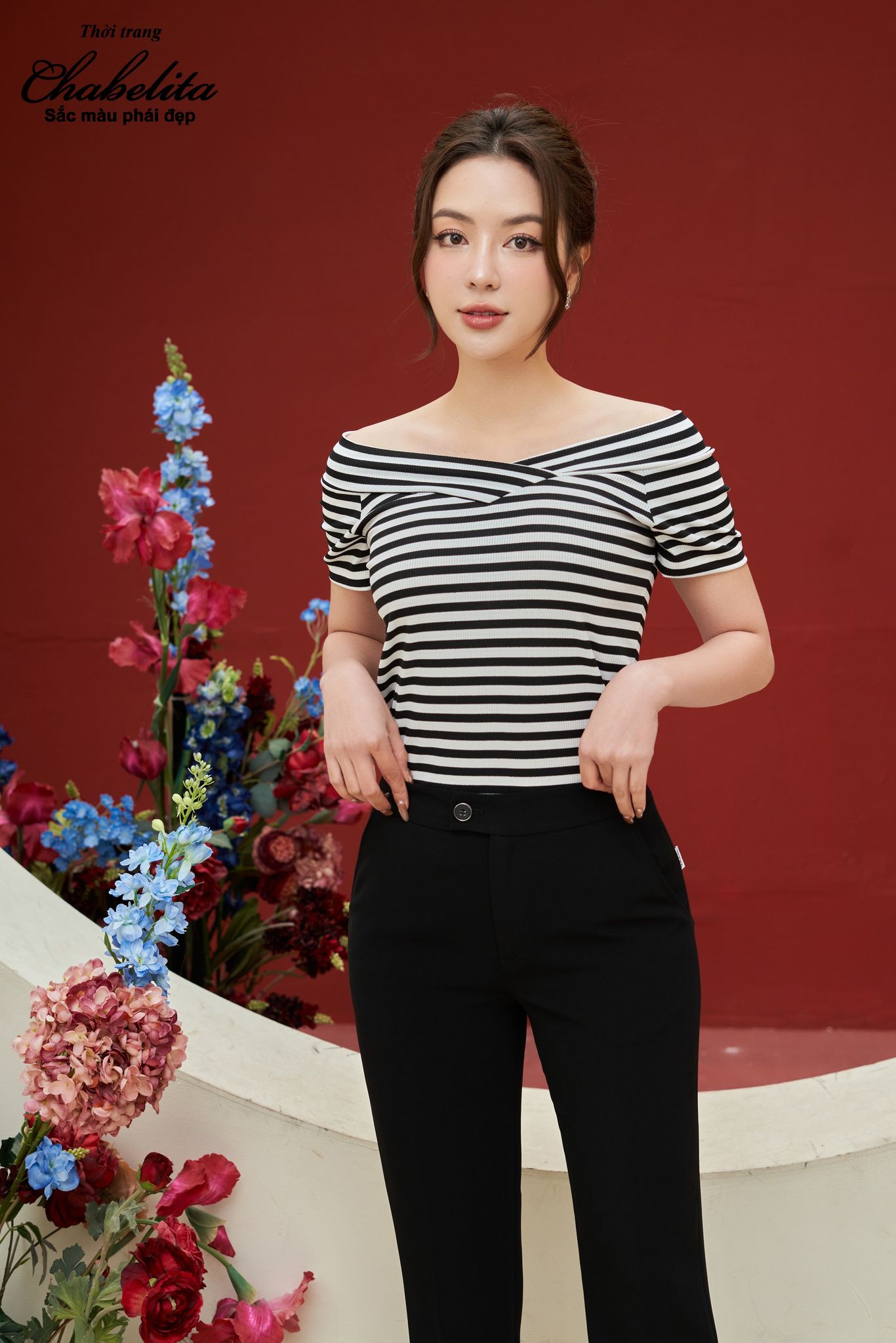 Áo kẻ trắng đen