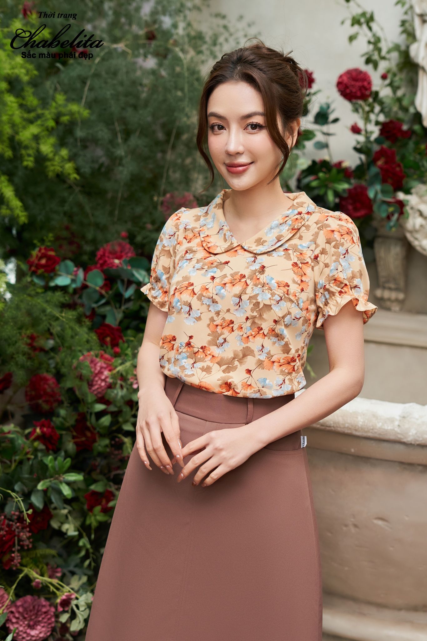 Áo sơ mi hoa cổ bẻ màu nâu