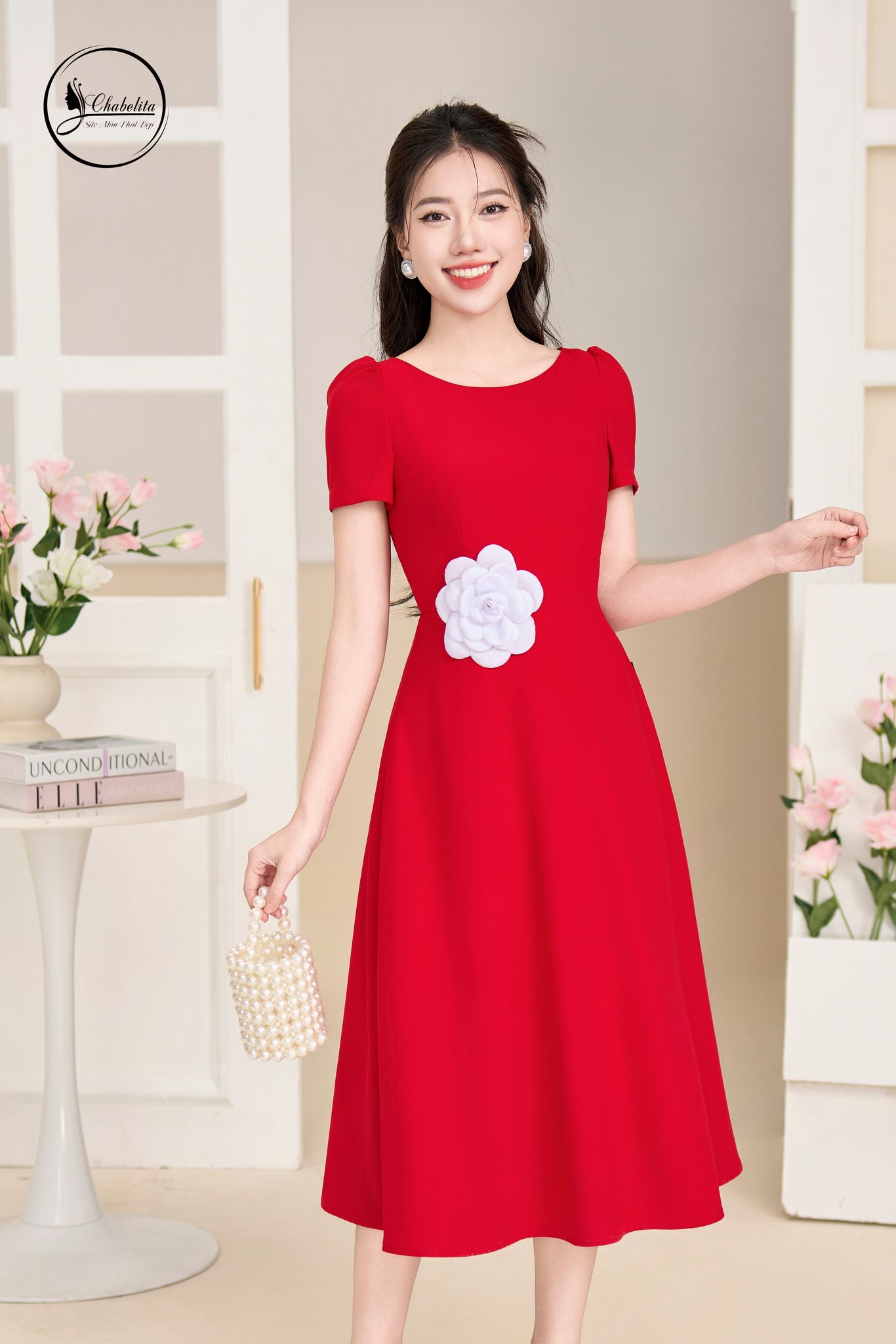 Đầm xòe tay lỡ màu đỏ