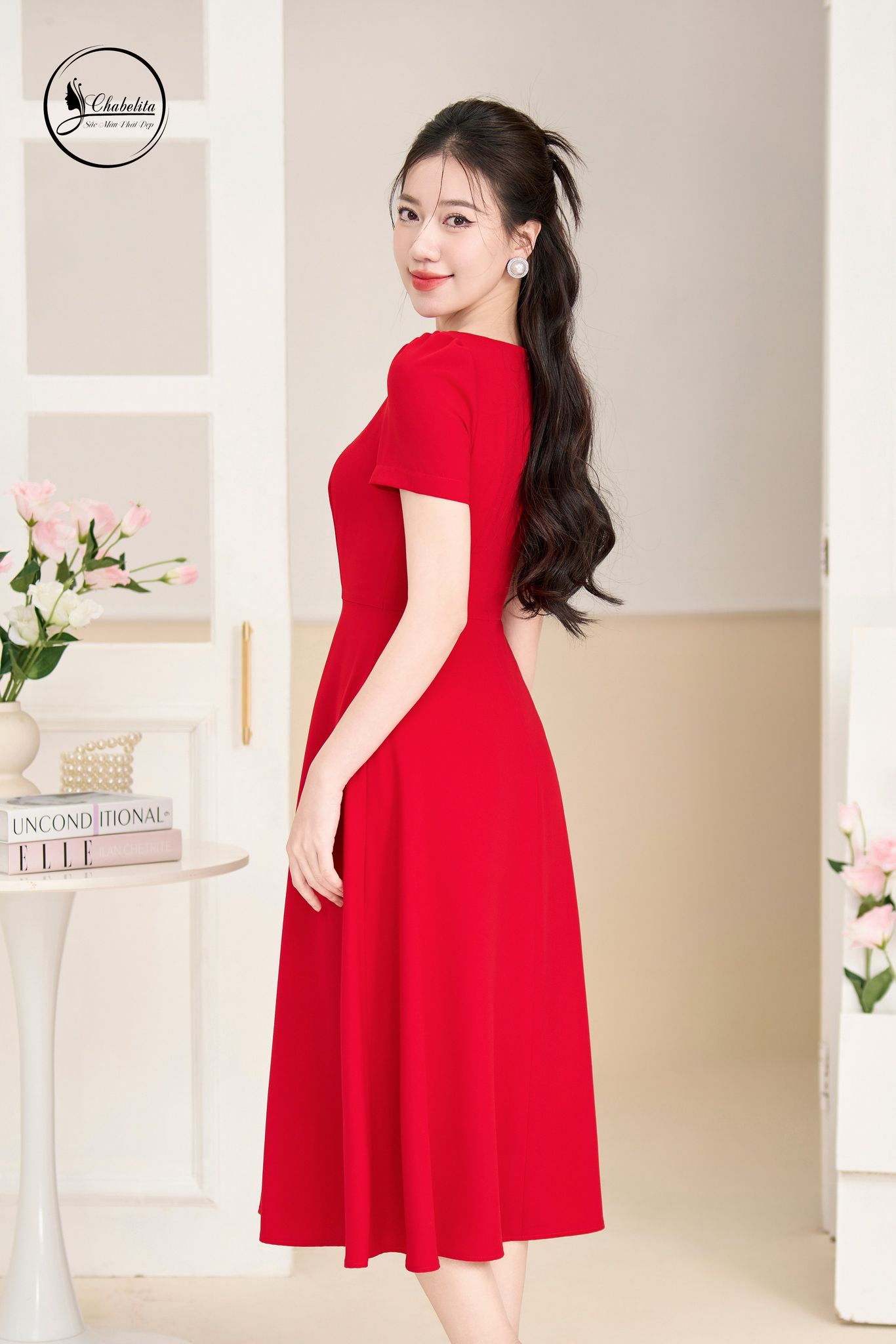 Đầm xòe tay lỡ màu đỏ