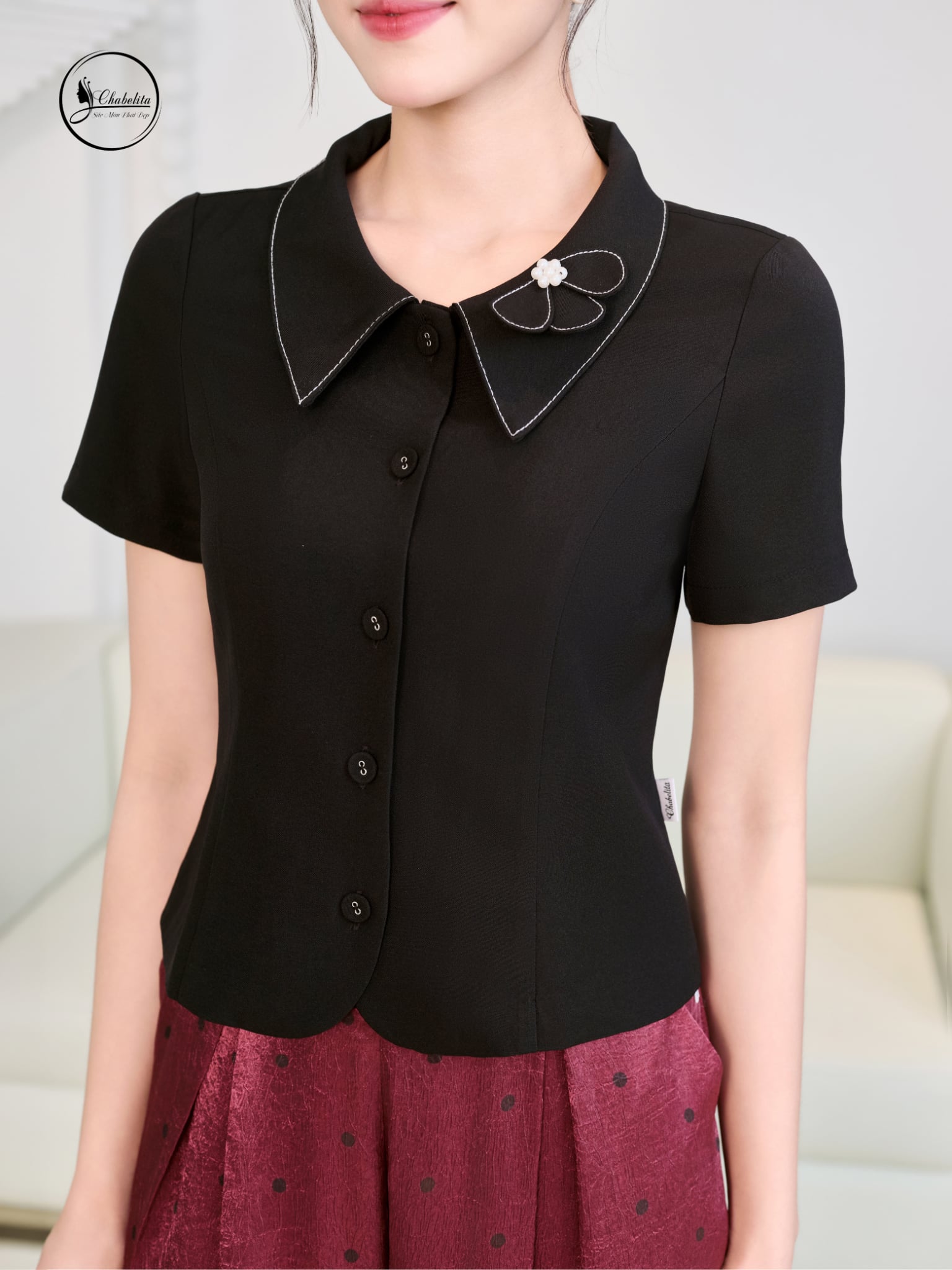 Áo sơ mi cổ sen phối viền màu đen