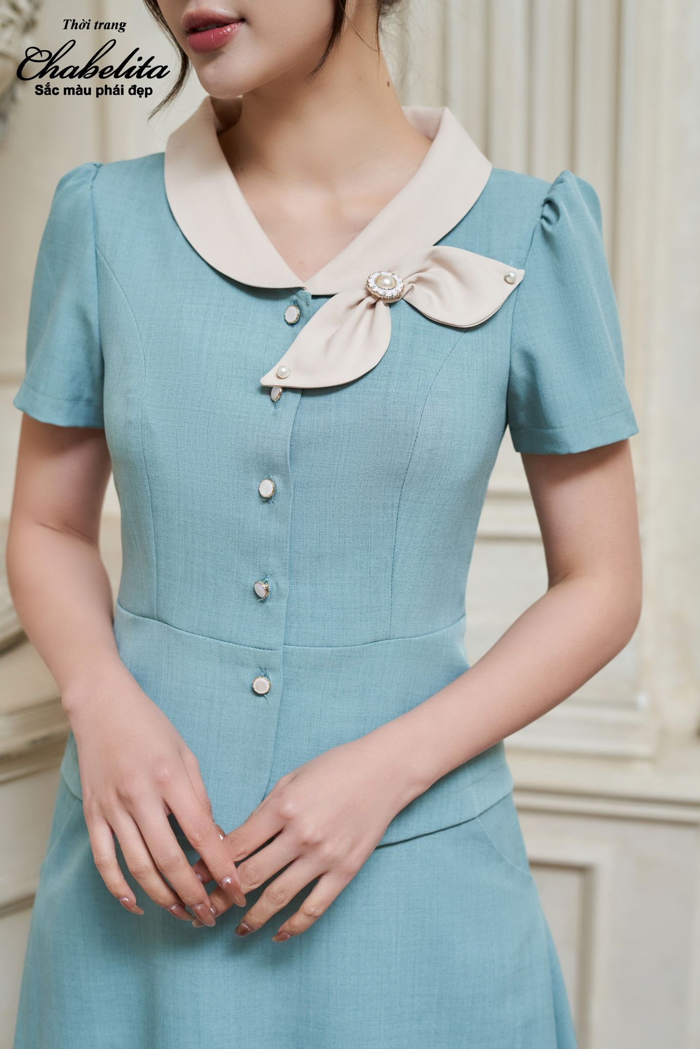 Sét bộ áo phối cổ kèm chân váy màu xanh