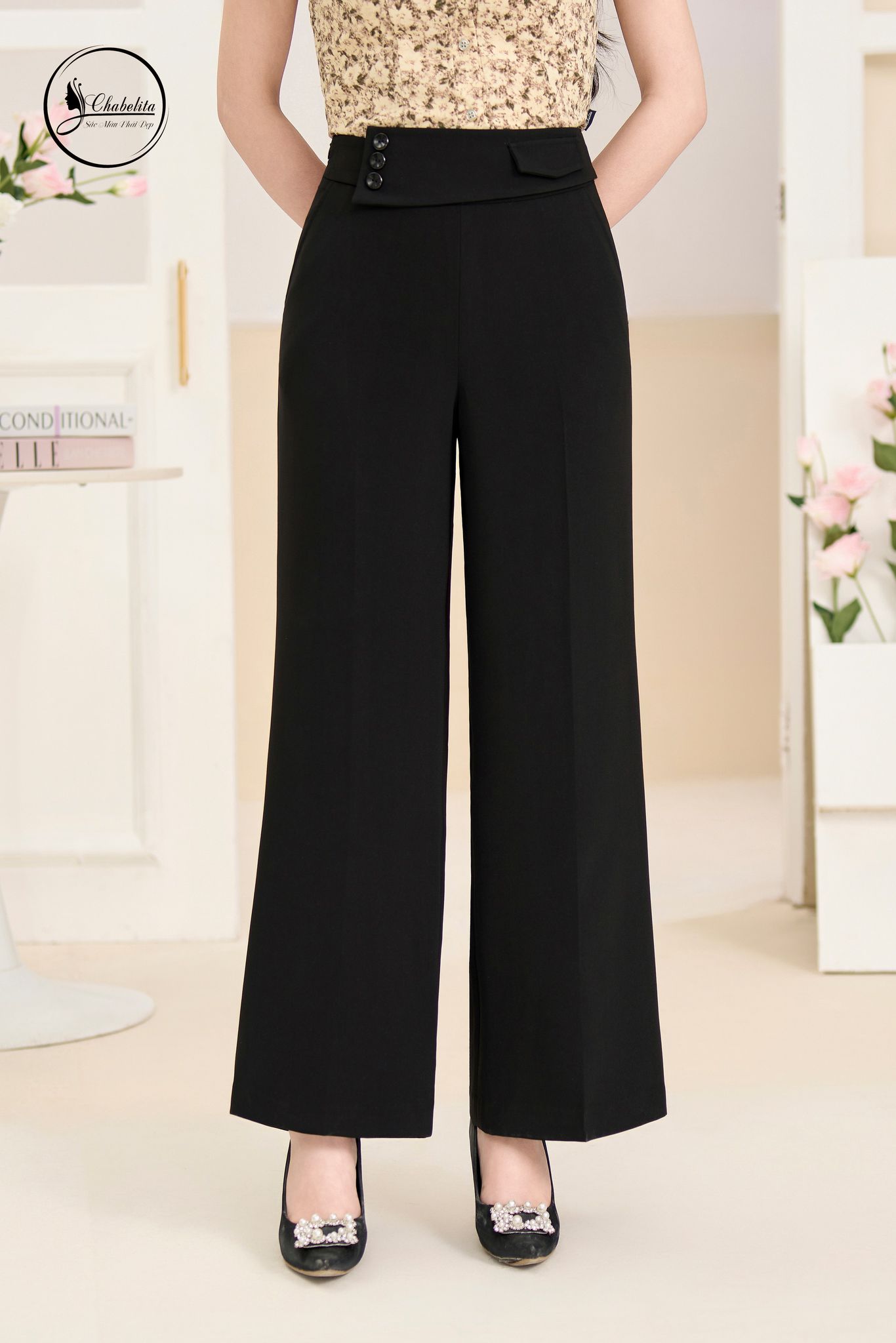 Quần 3 khuy màu đen