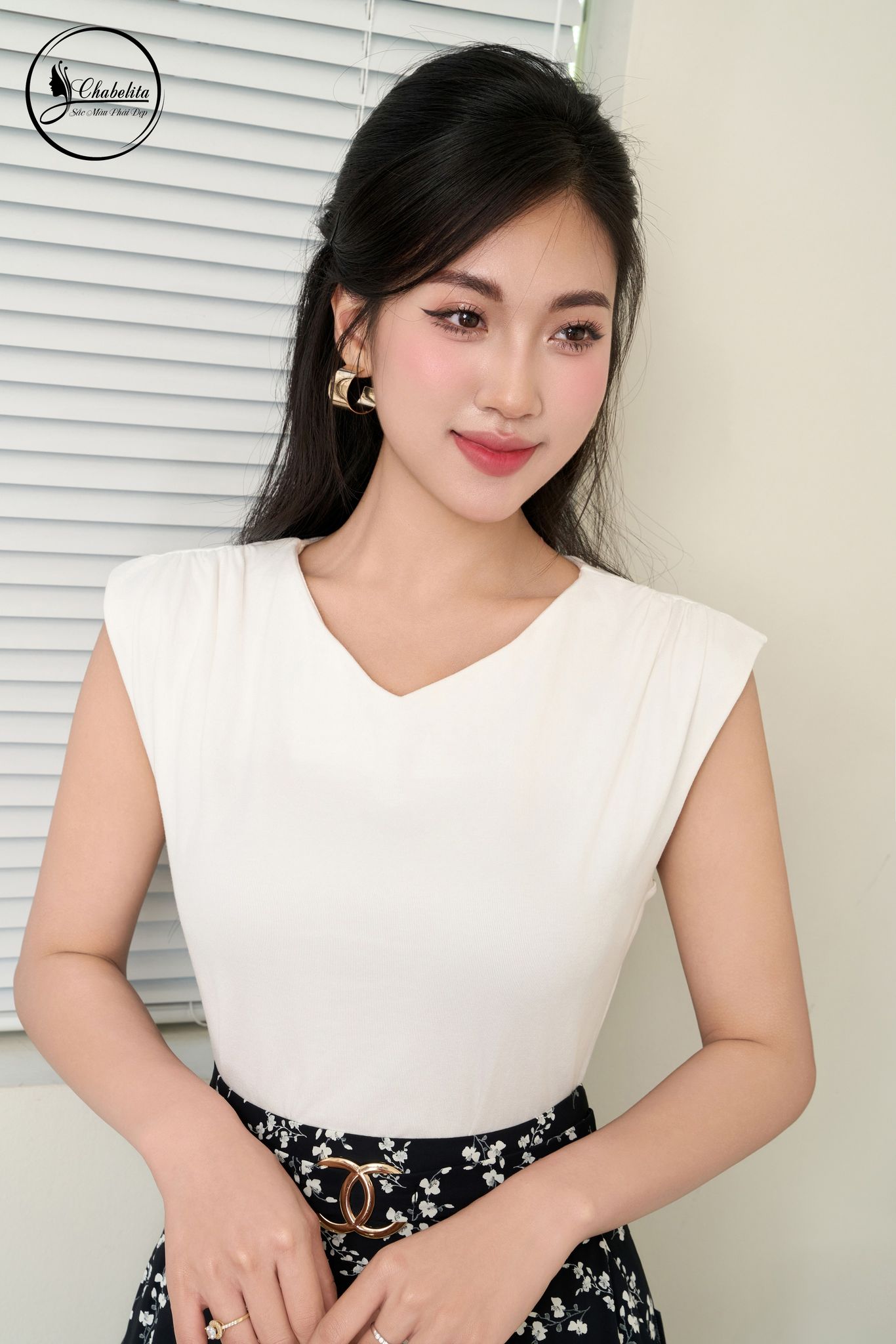 Áo phông cotton màu trắng