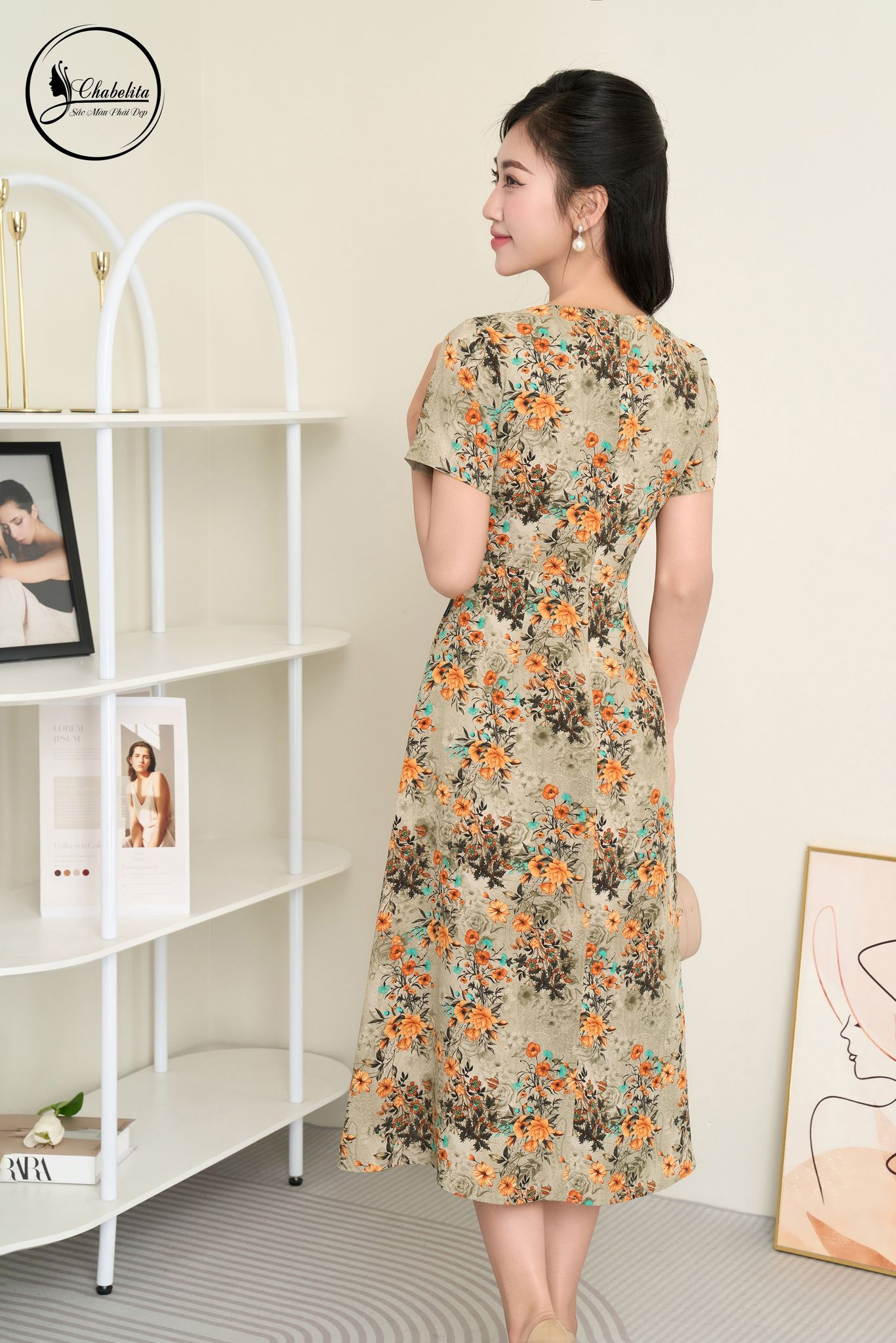 Đầm hoa cổ tròn màu nâu