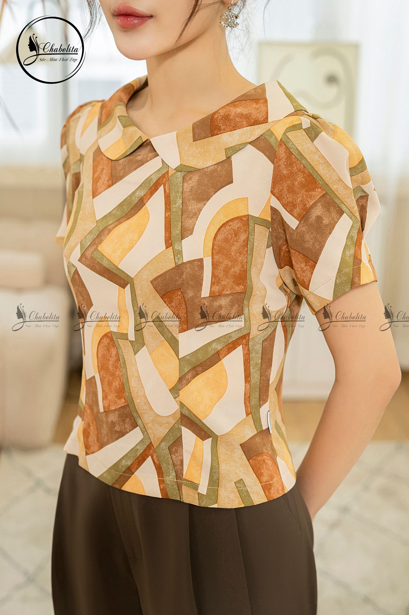 Áo sơ mi in họa tiết cổ sen