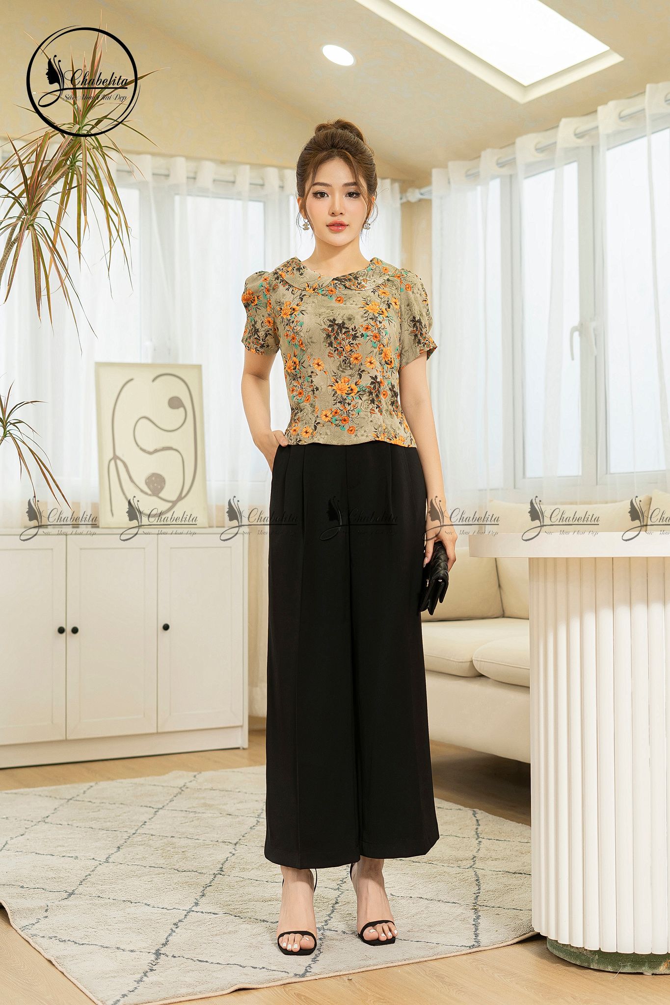 Quần suông xếp ly ống rộng màu đen