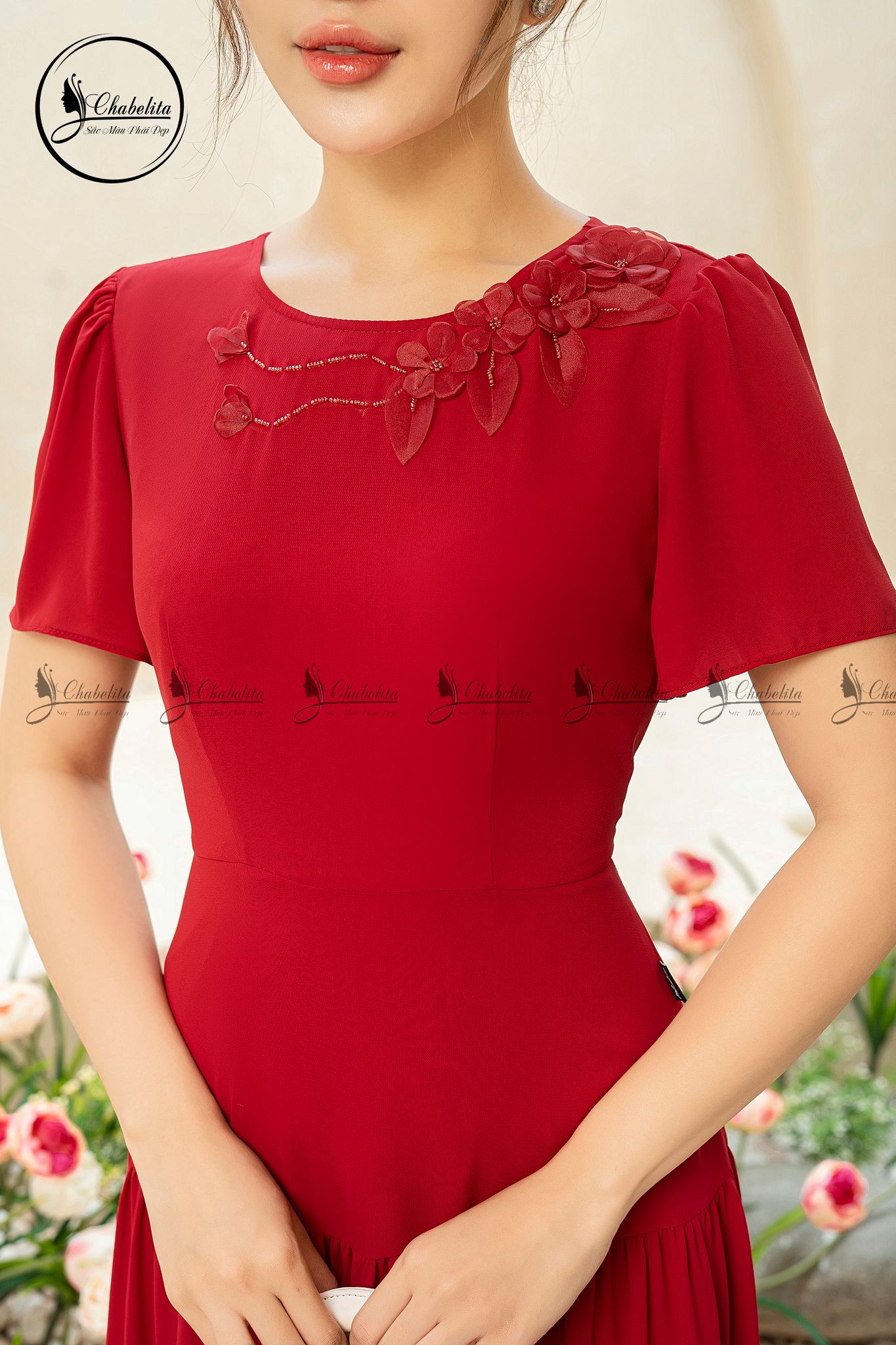 Váy 3 tầng cổ tròn màu đỏ