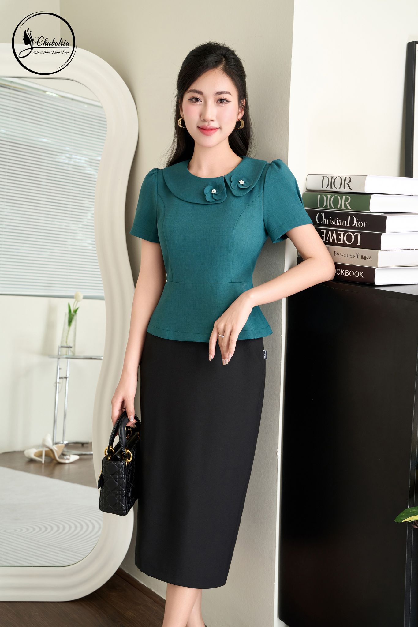 Áo sơ mi cổ phối màu xanh