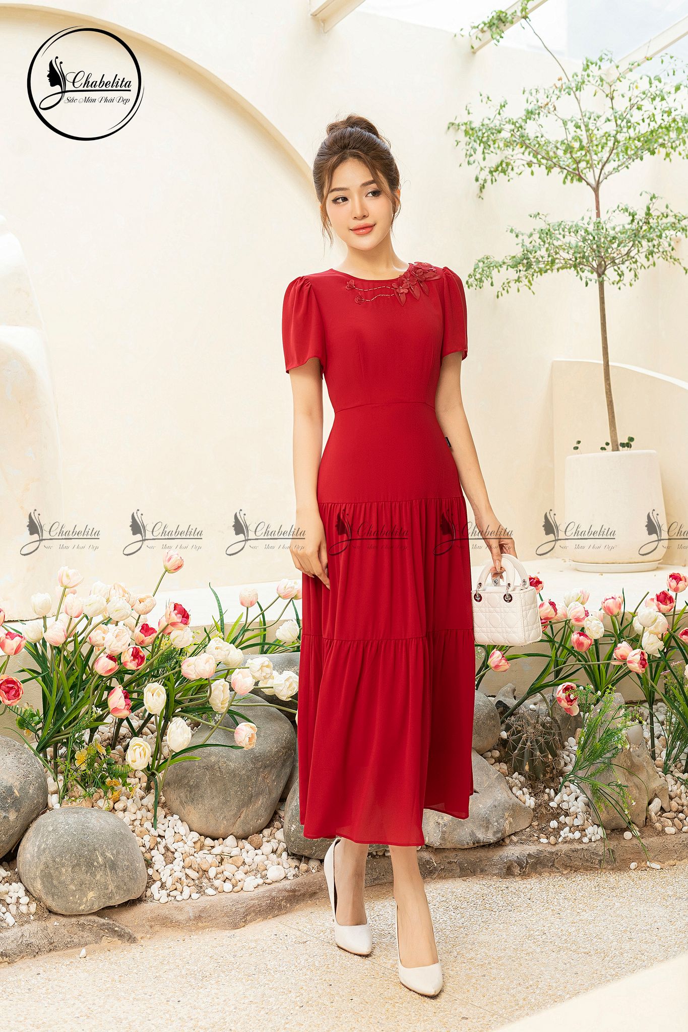 Váy 3 tầng cổ tròn màu đỏ