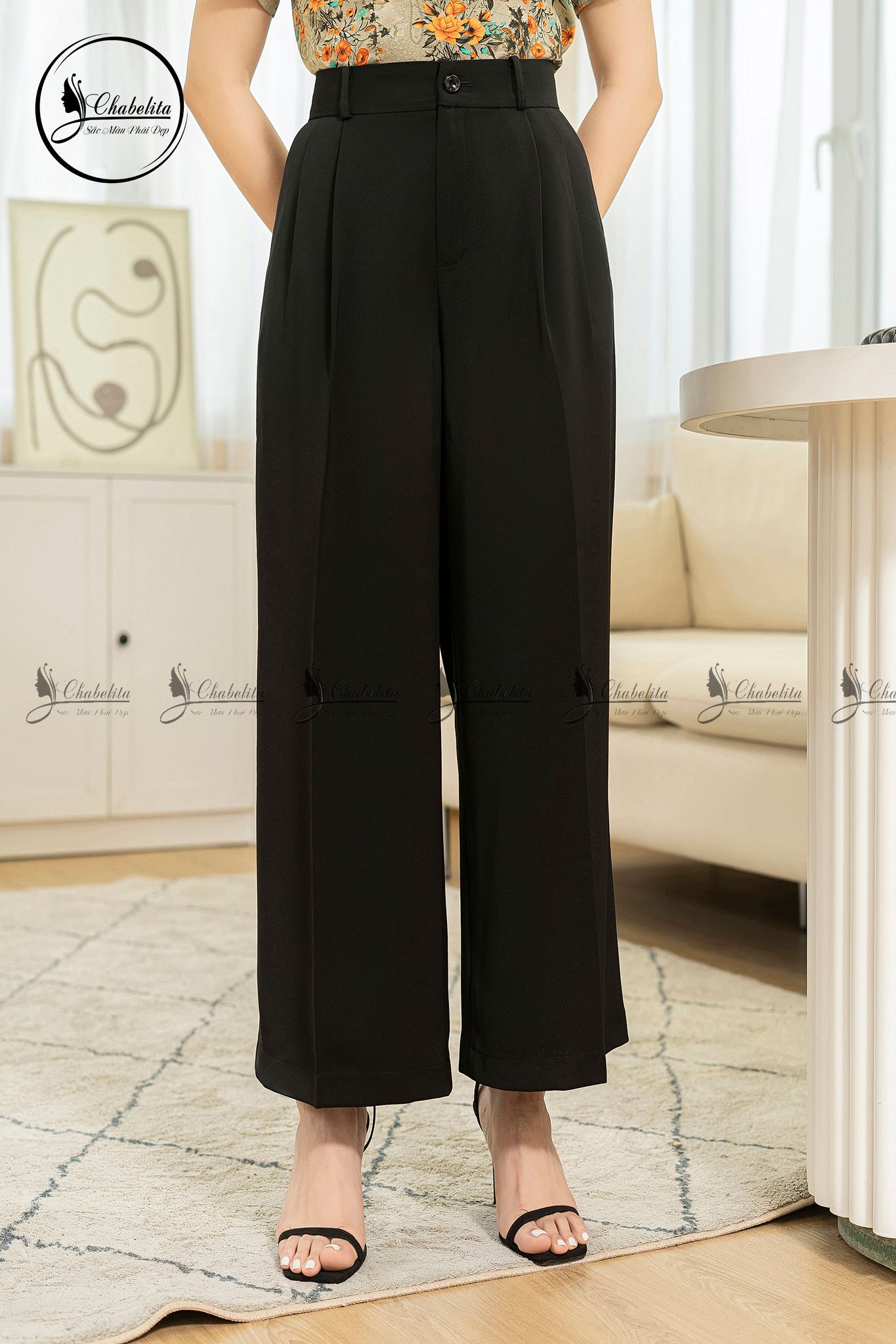 Quần suông xếp ly ống rộng màu đen