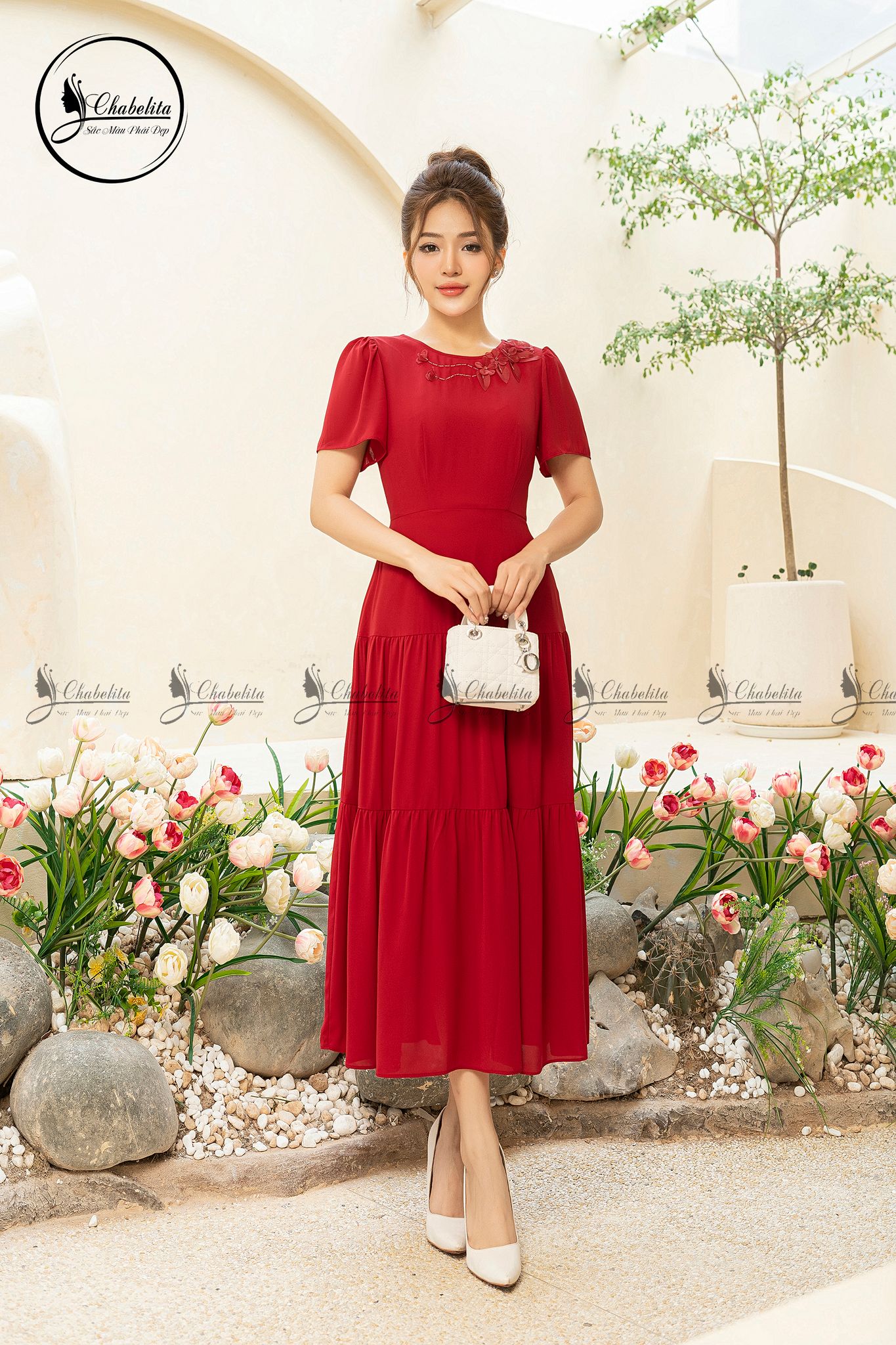 Váy 3 tầng cổ tròn màu đỏ