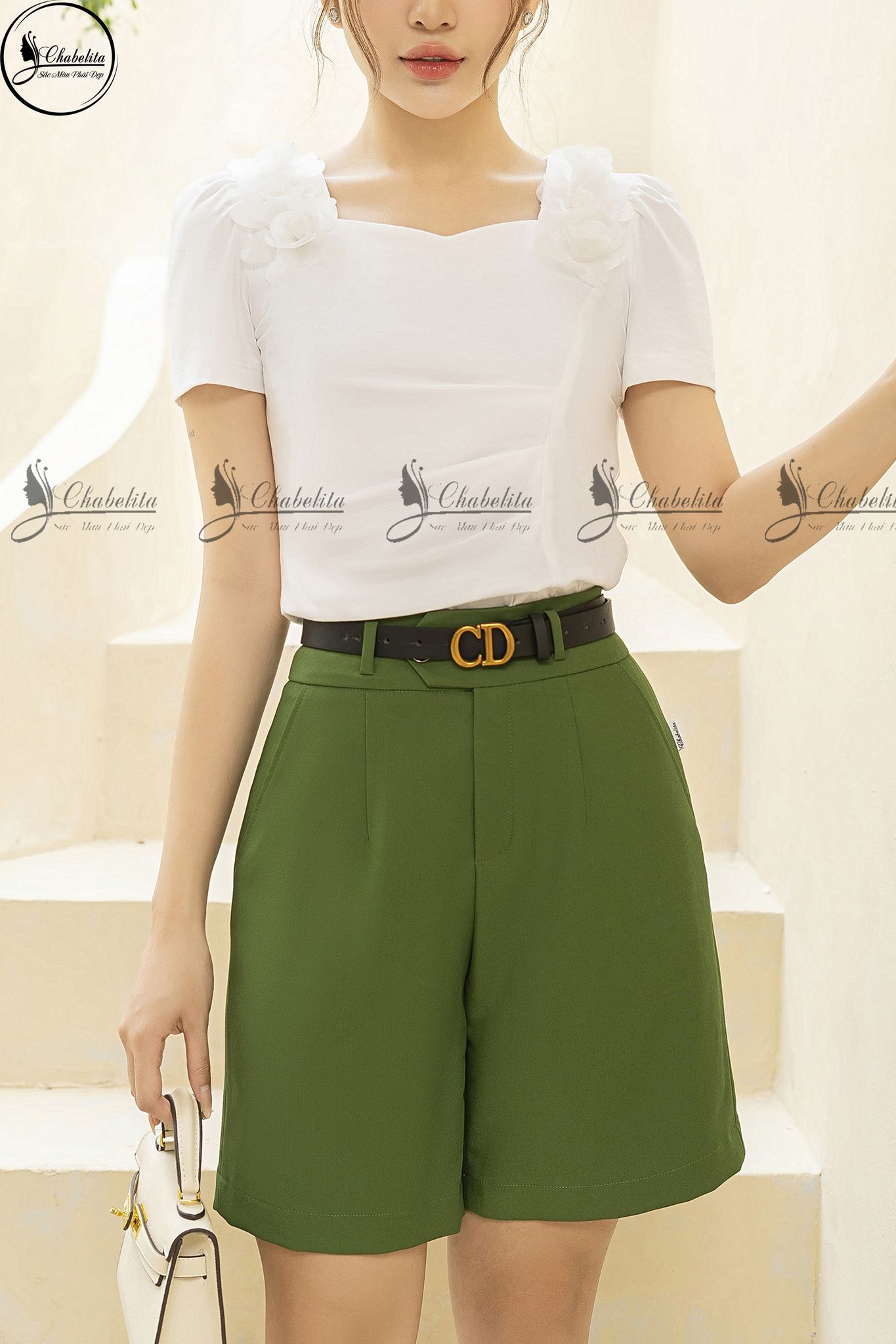 Quần short cạp cao màu xanh