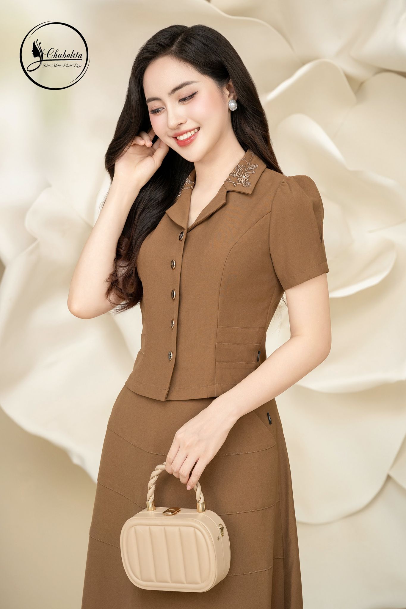 Sét bộ áo ký giả cổ thuê họa tiết kèm chân váy màu nâu