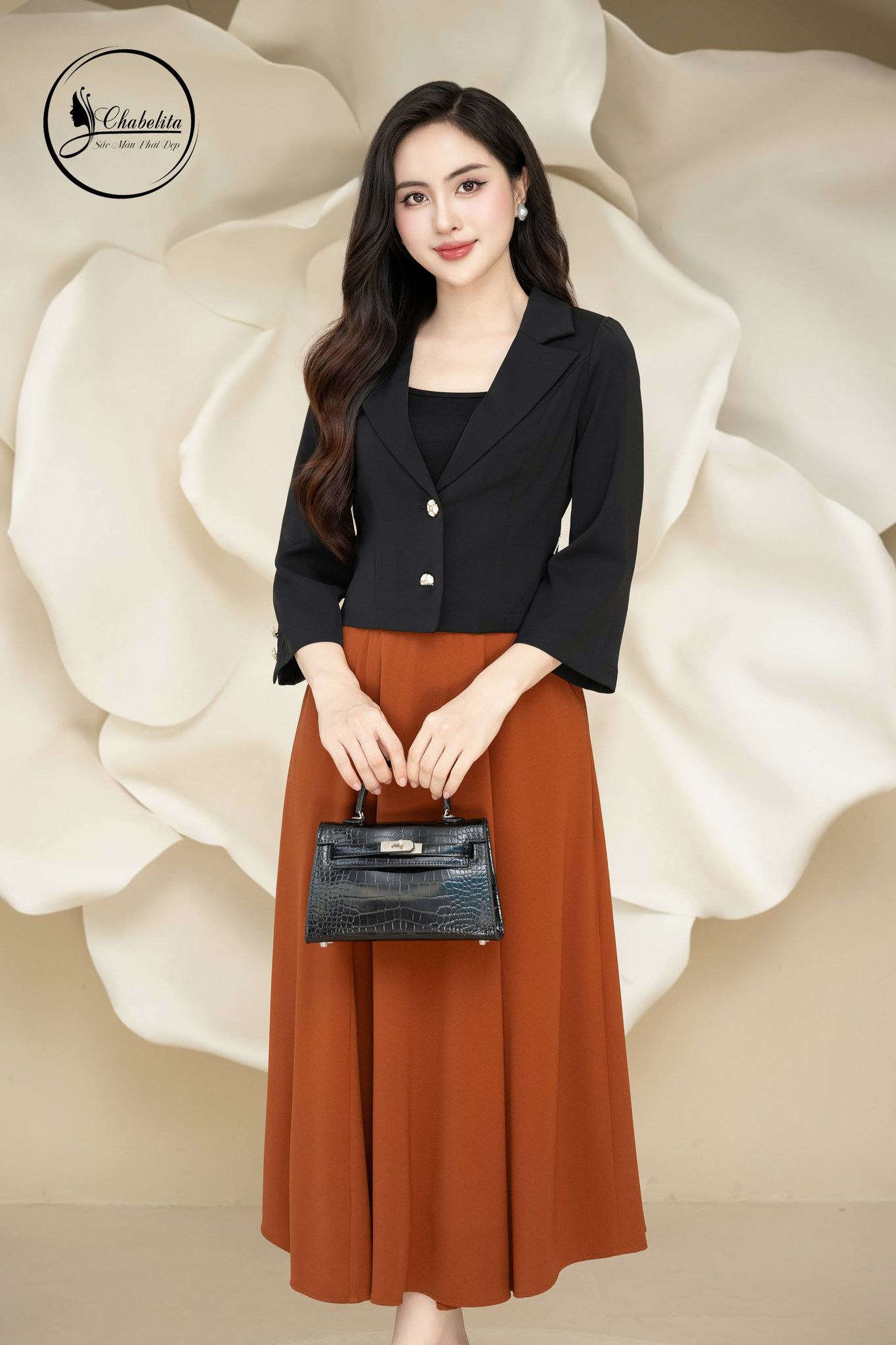 Áo vest dài tay màu đen