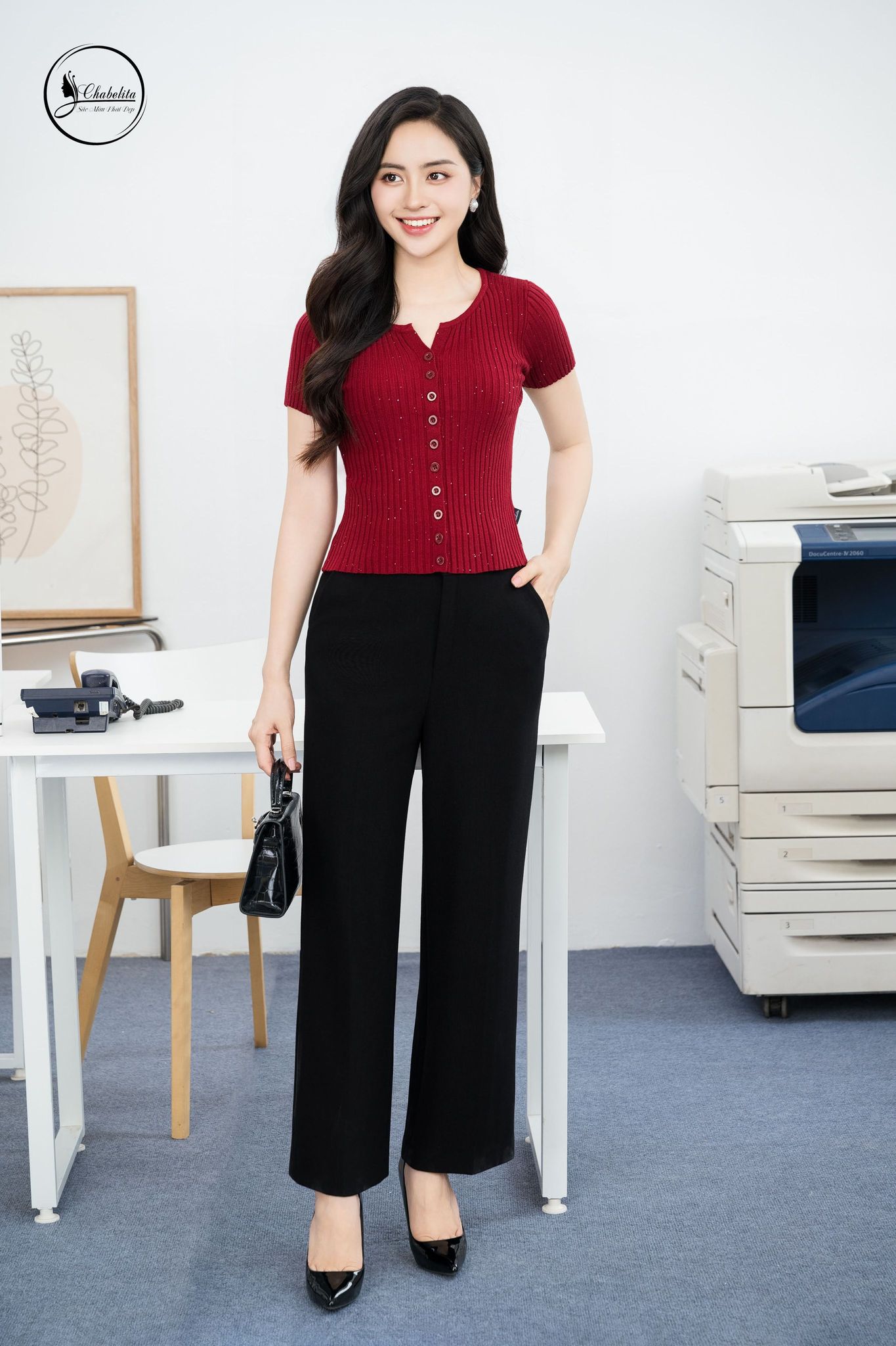 Quần nhung ống suông màu đen