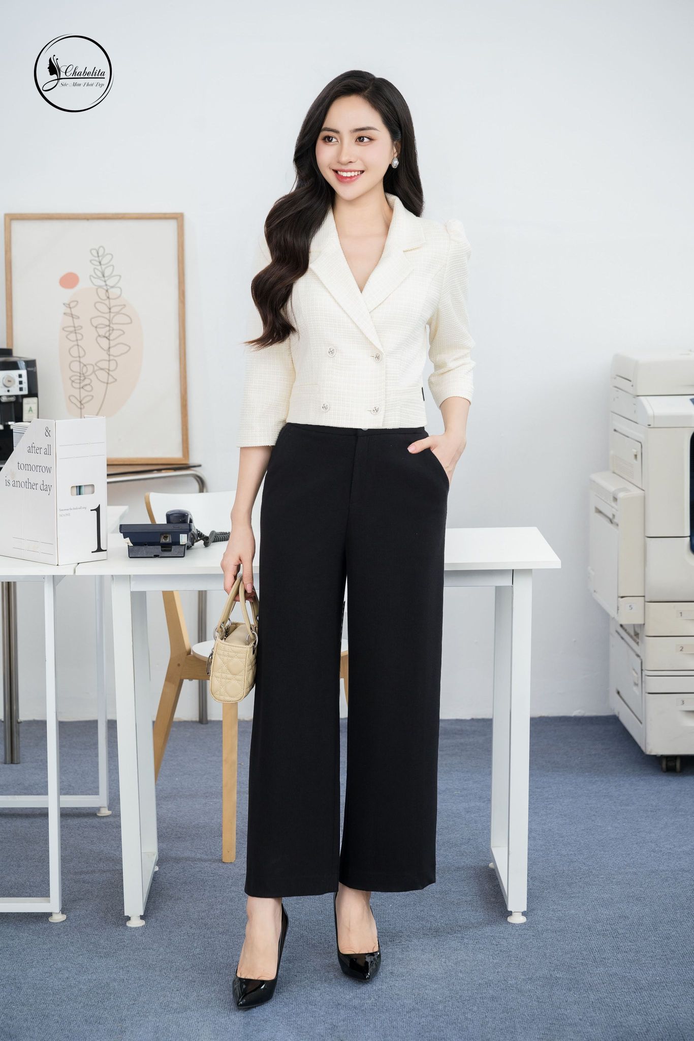 Áo vest nhung 4 khuy màu be