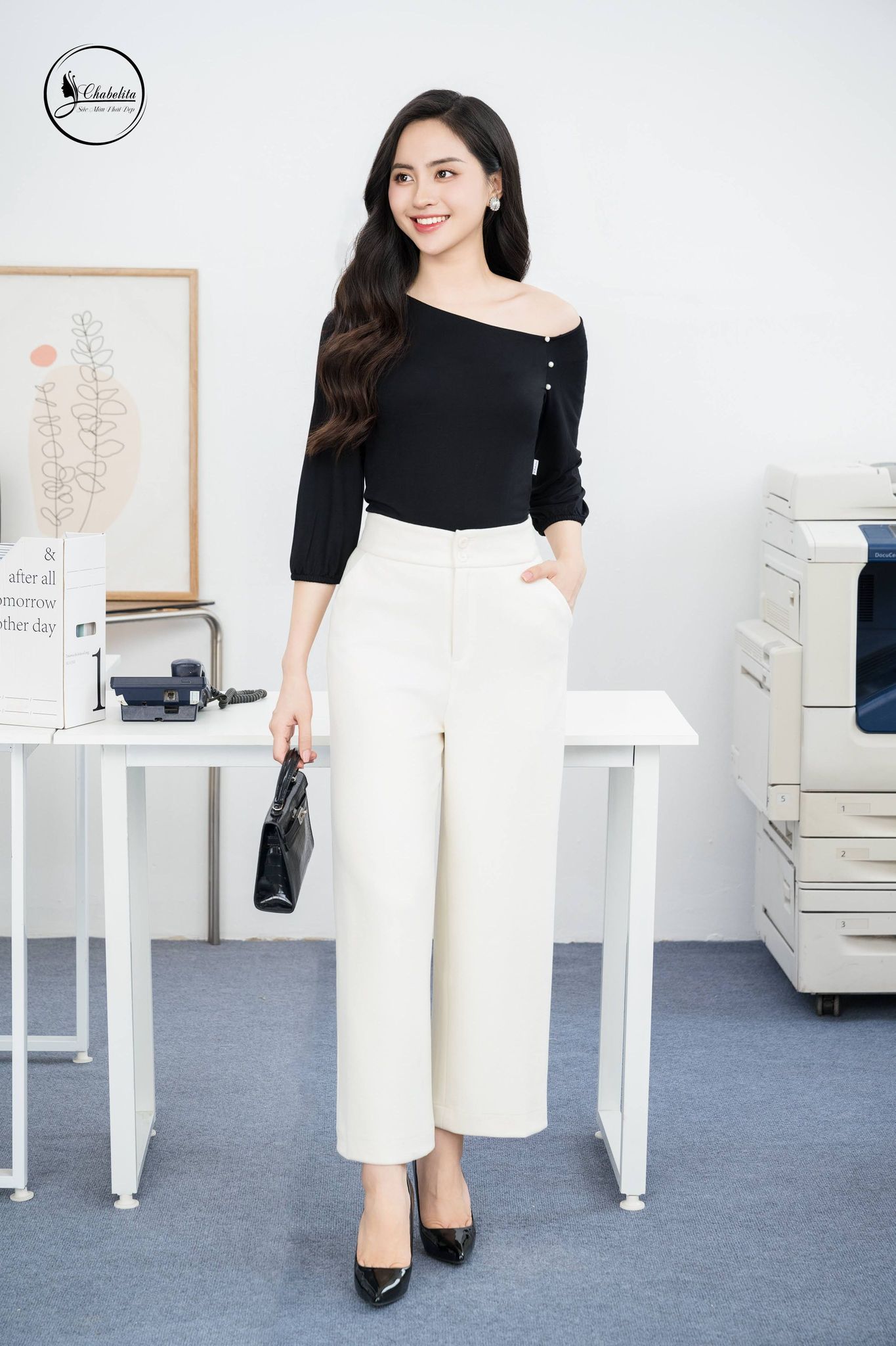 Quần nhung 2 khuy ống suông màu trắng