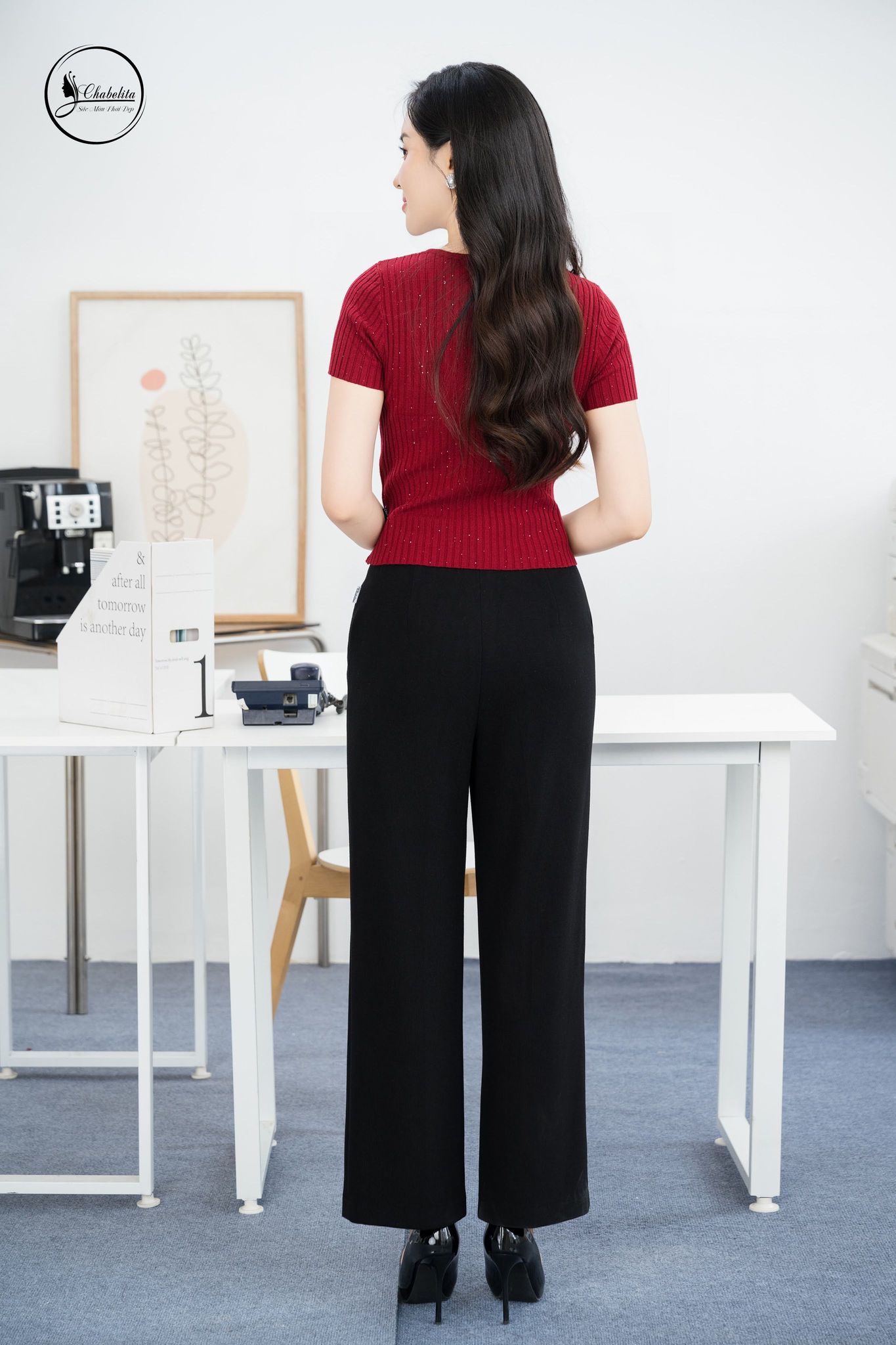 Quần nhung ống suông màu đen