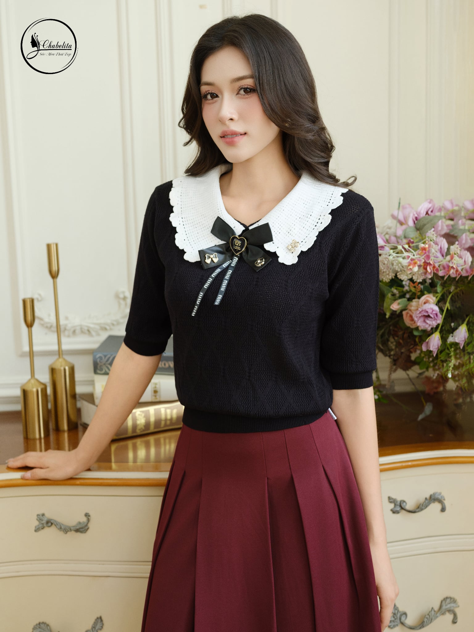 Áo len phối cổ màu đen