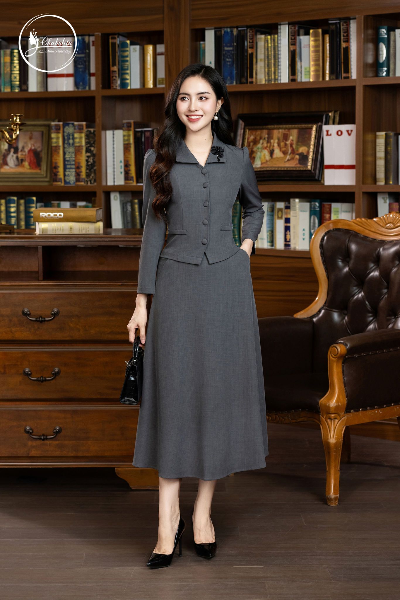 Sét bộ áo ký giả đính hoa cổ màu ghi