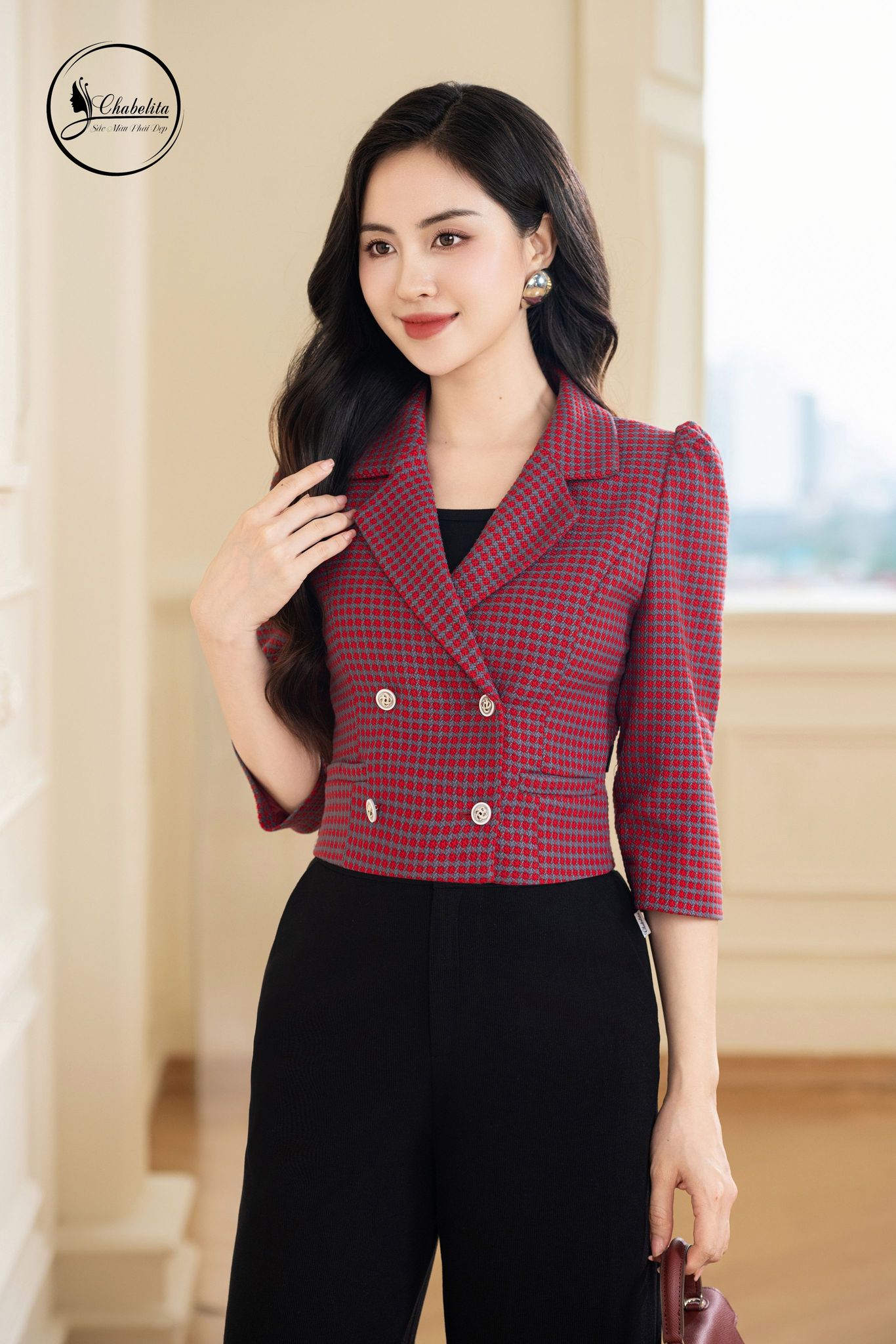 Áo vest nhung 4 khuy kẻ đỏ