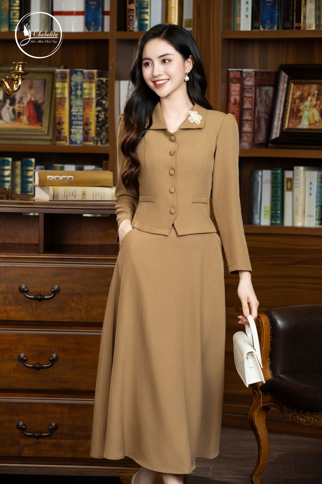 Sét bộ áo ký giả đính hoa cổ màu nâu