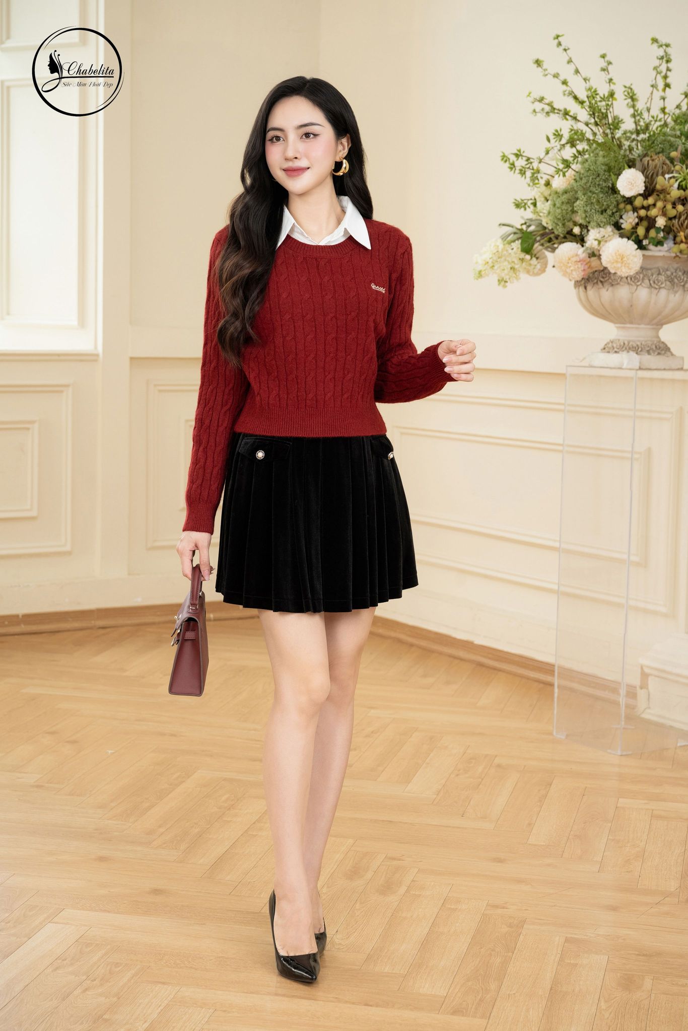 Chân váy nhung chữ A dáng ngắn màu đen