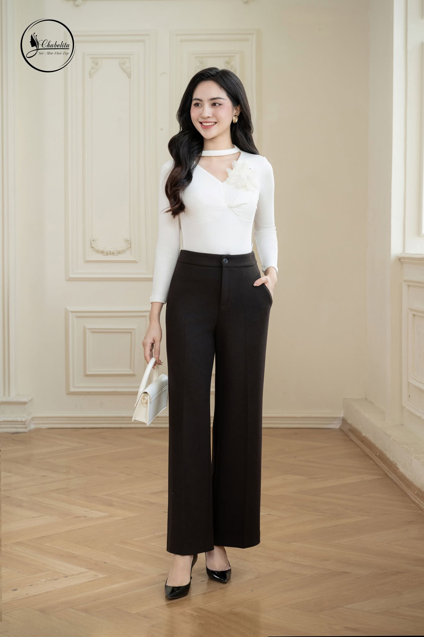 Quần dạ màu nâu