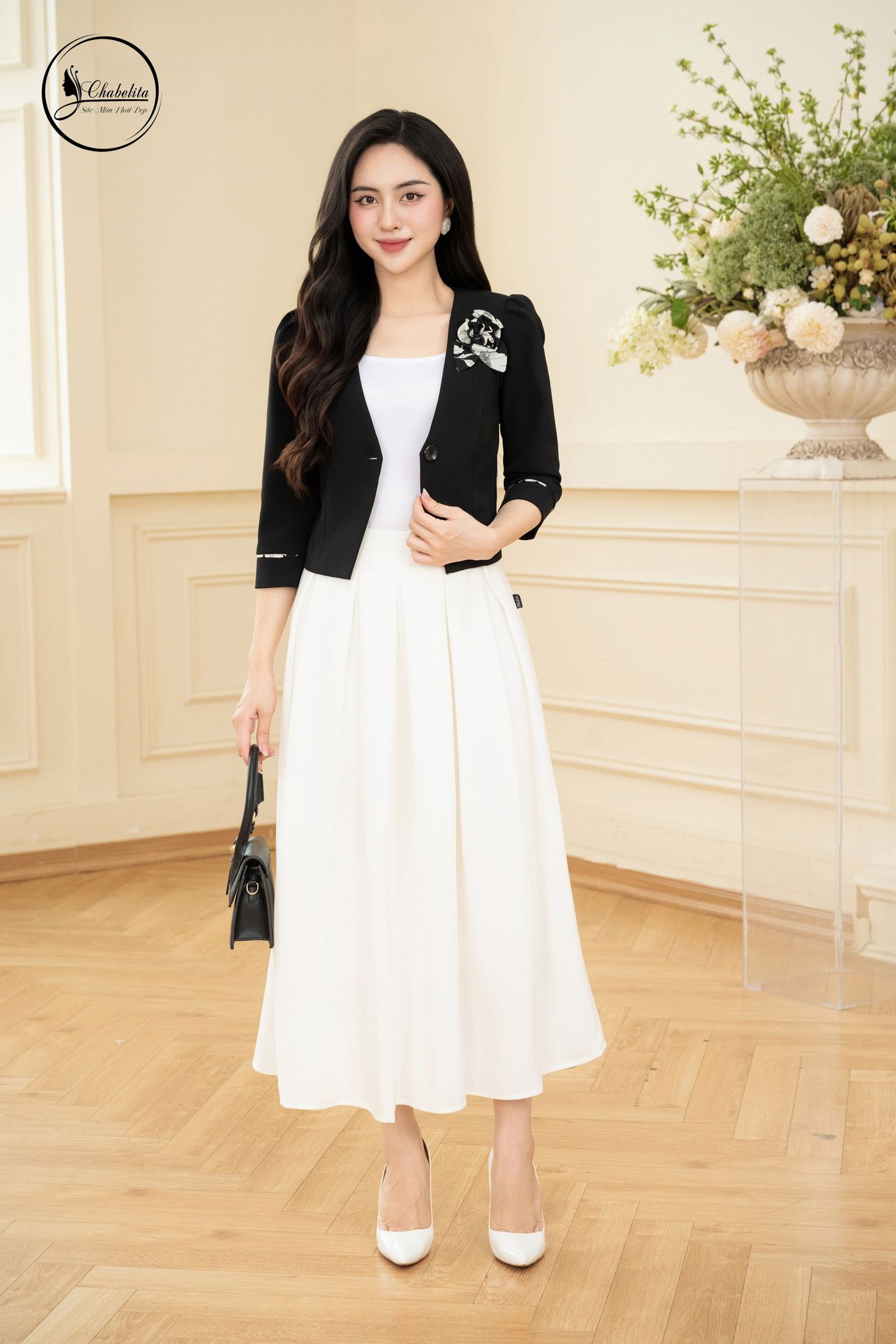 Áo vest 1 khuy tay lỡ màu đen