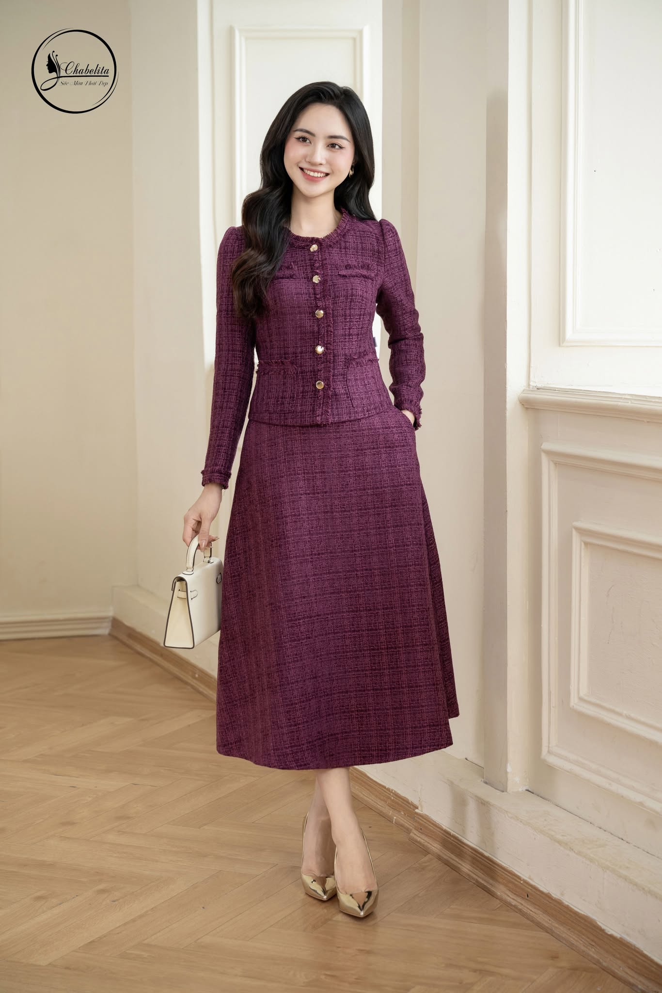 Chân váy dạ màu tím