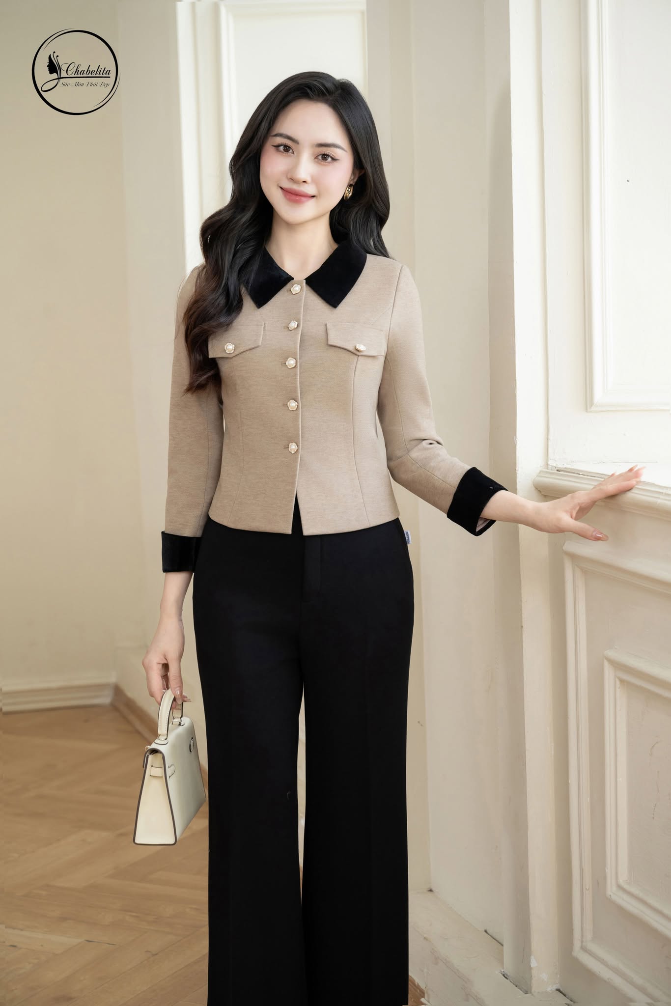 Áo vest dạ dài tay màu be