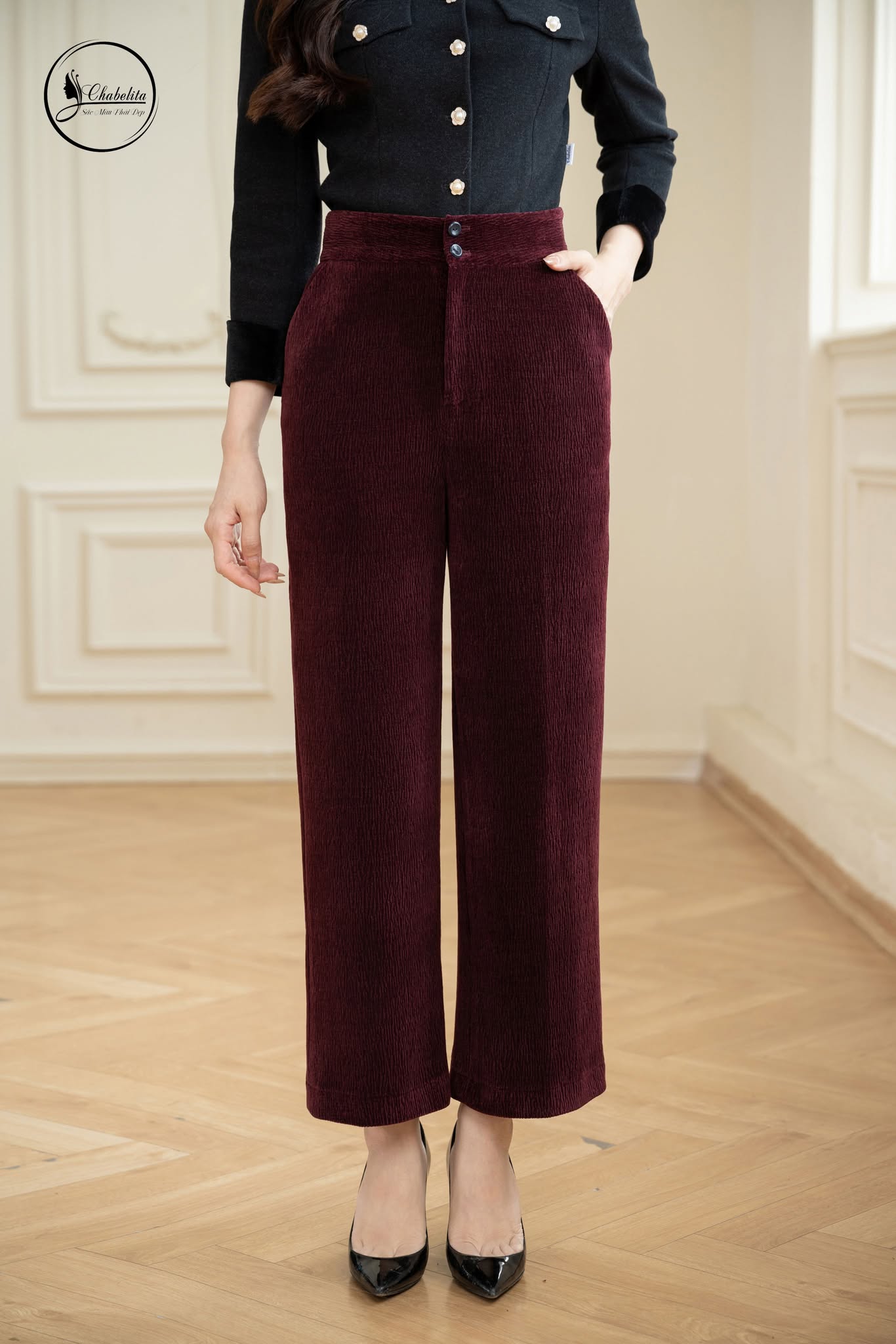 Quần nhung ống suông màu đỏ đô