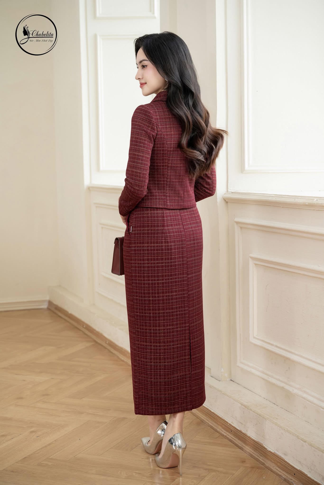 Sét bộ dạ áo ký giả kèm chân váy màu đỏ