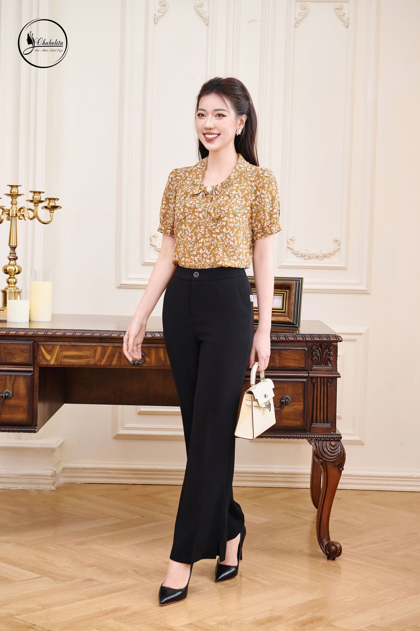 Áo sơ mi hoa tay lỡ màu vàng