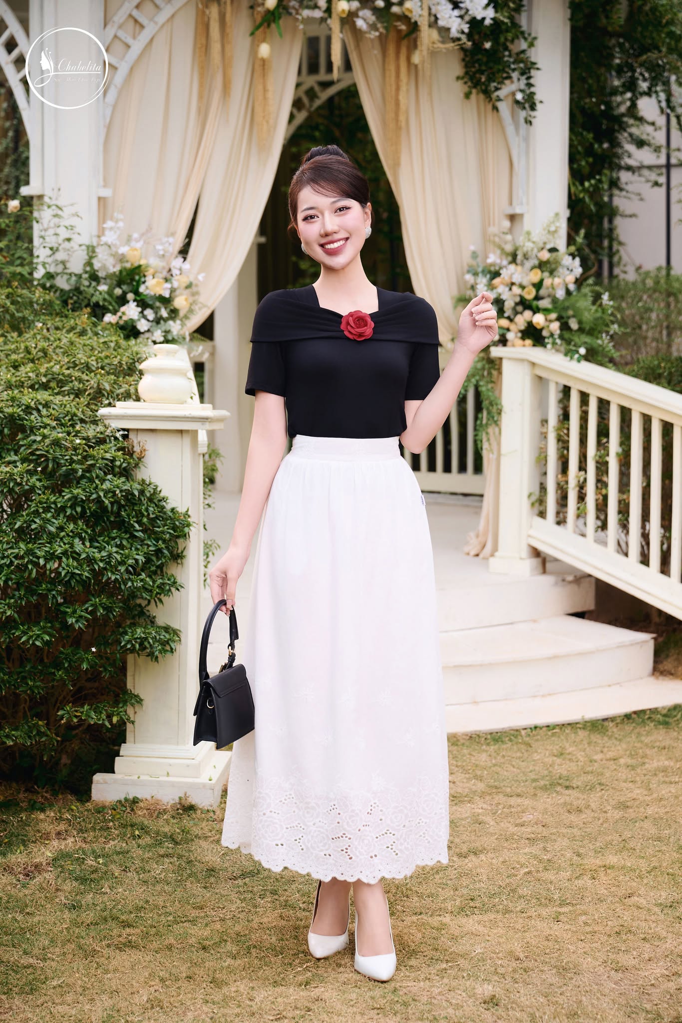 Áo cotton trễ vai màu đen