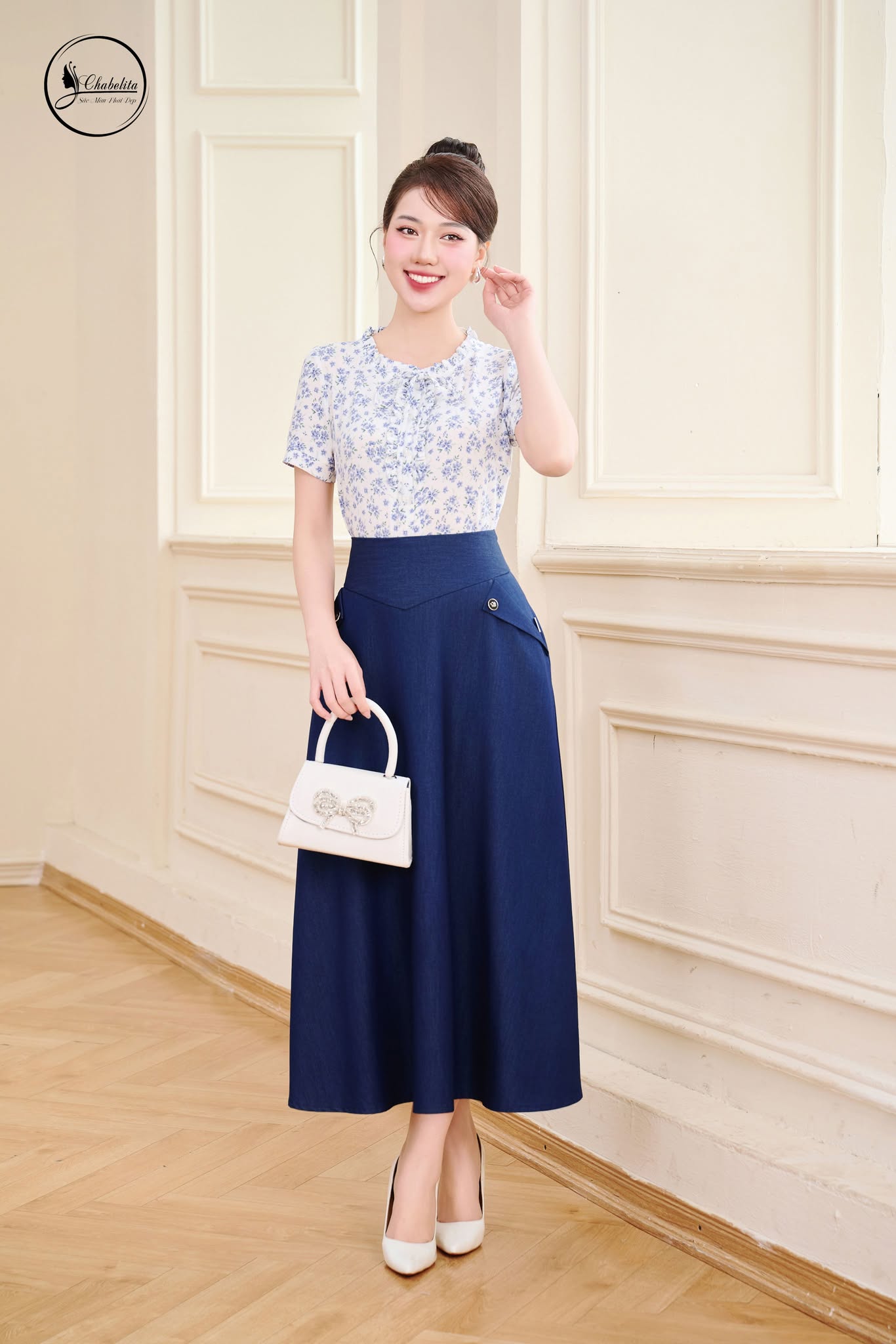 Áo sơ mi hoa cổ bèo màu xanh