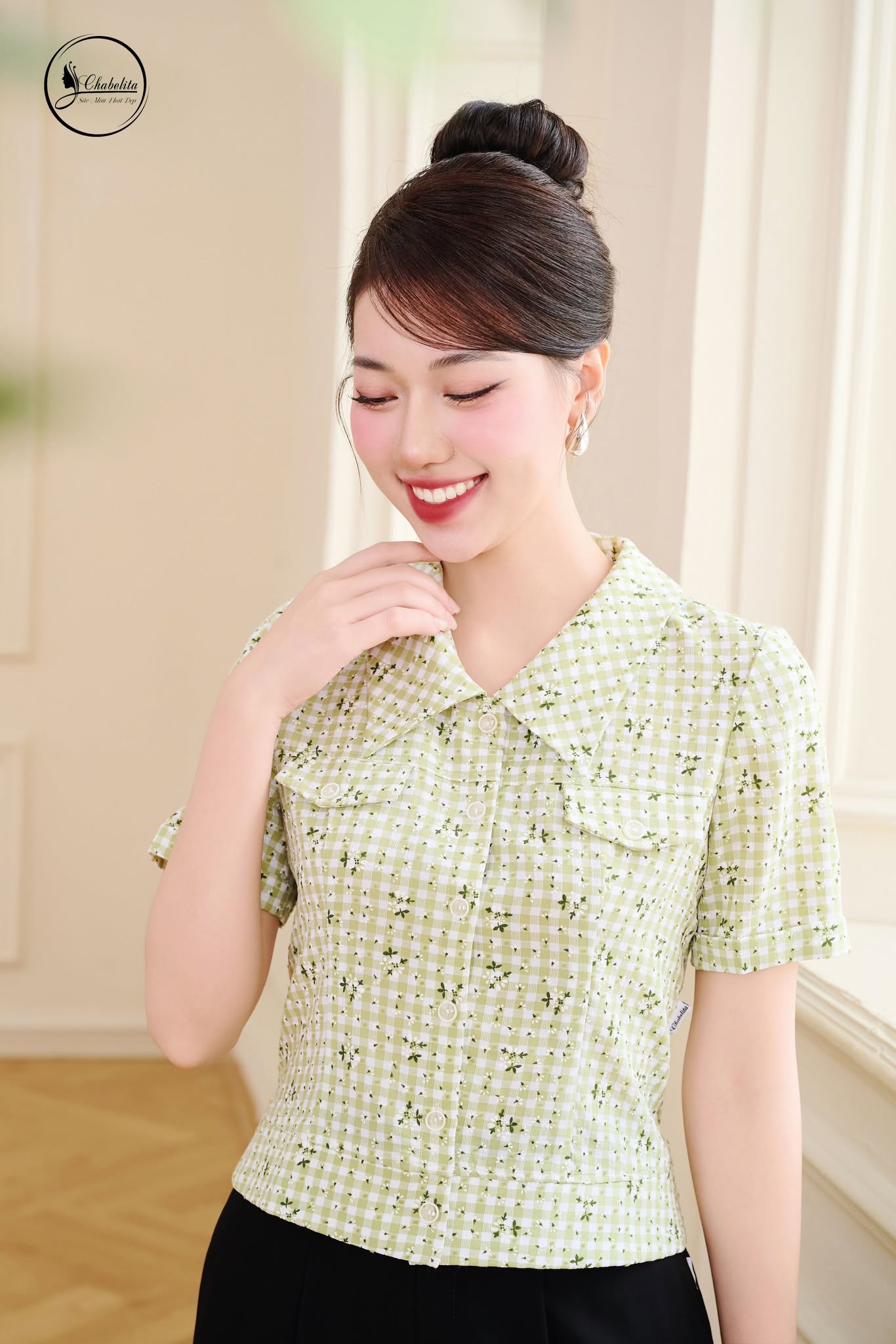 Áo sơ mi hoa tay lỡ màu cẩm