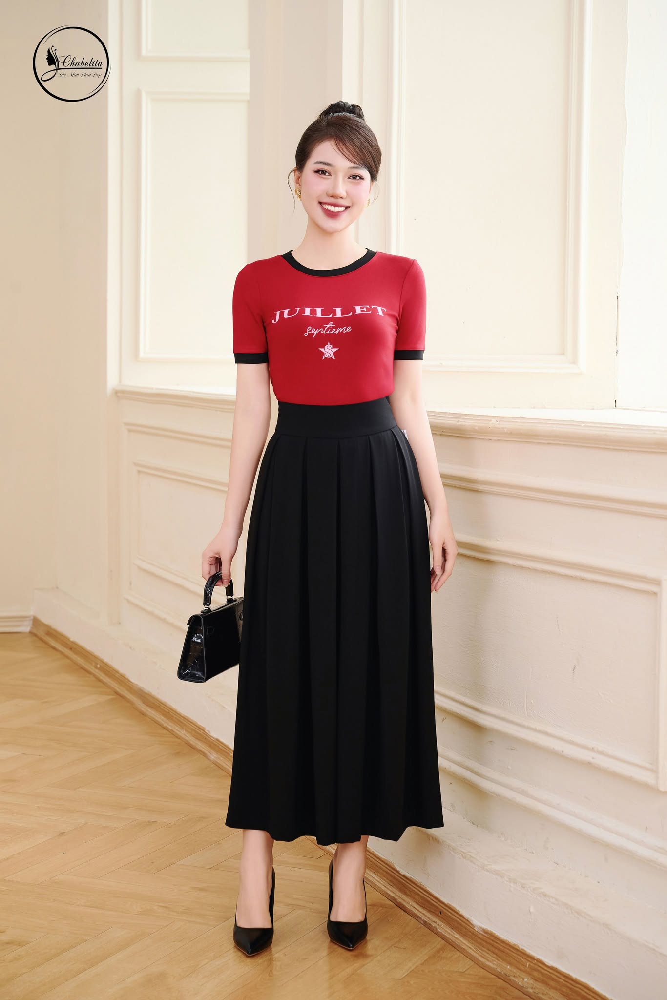 Áo cotton phối cổ bo tay màu đỏ