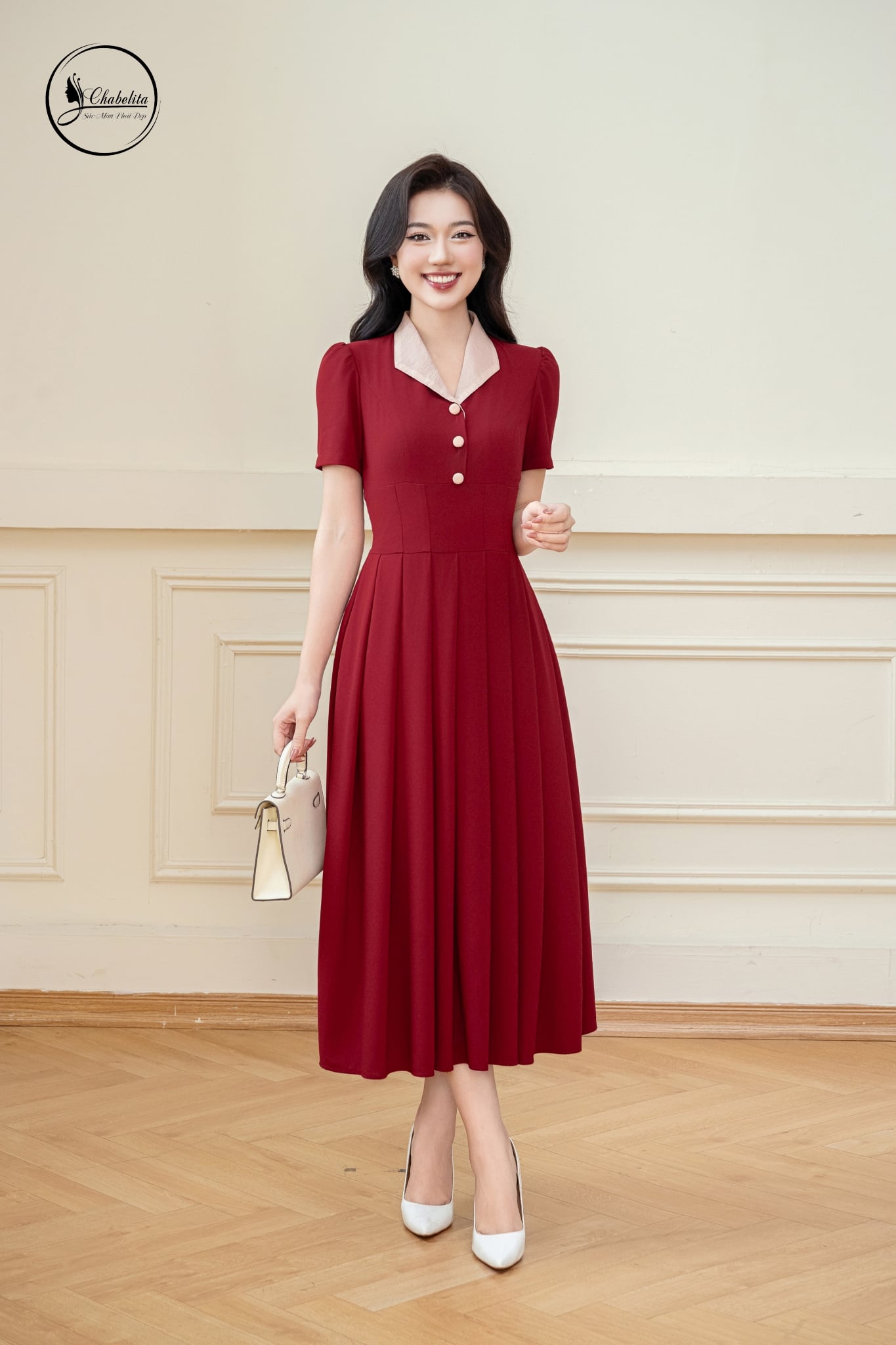 Đầm xòe tay lỡ phối cổ màu đỏ đô