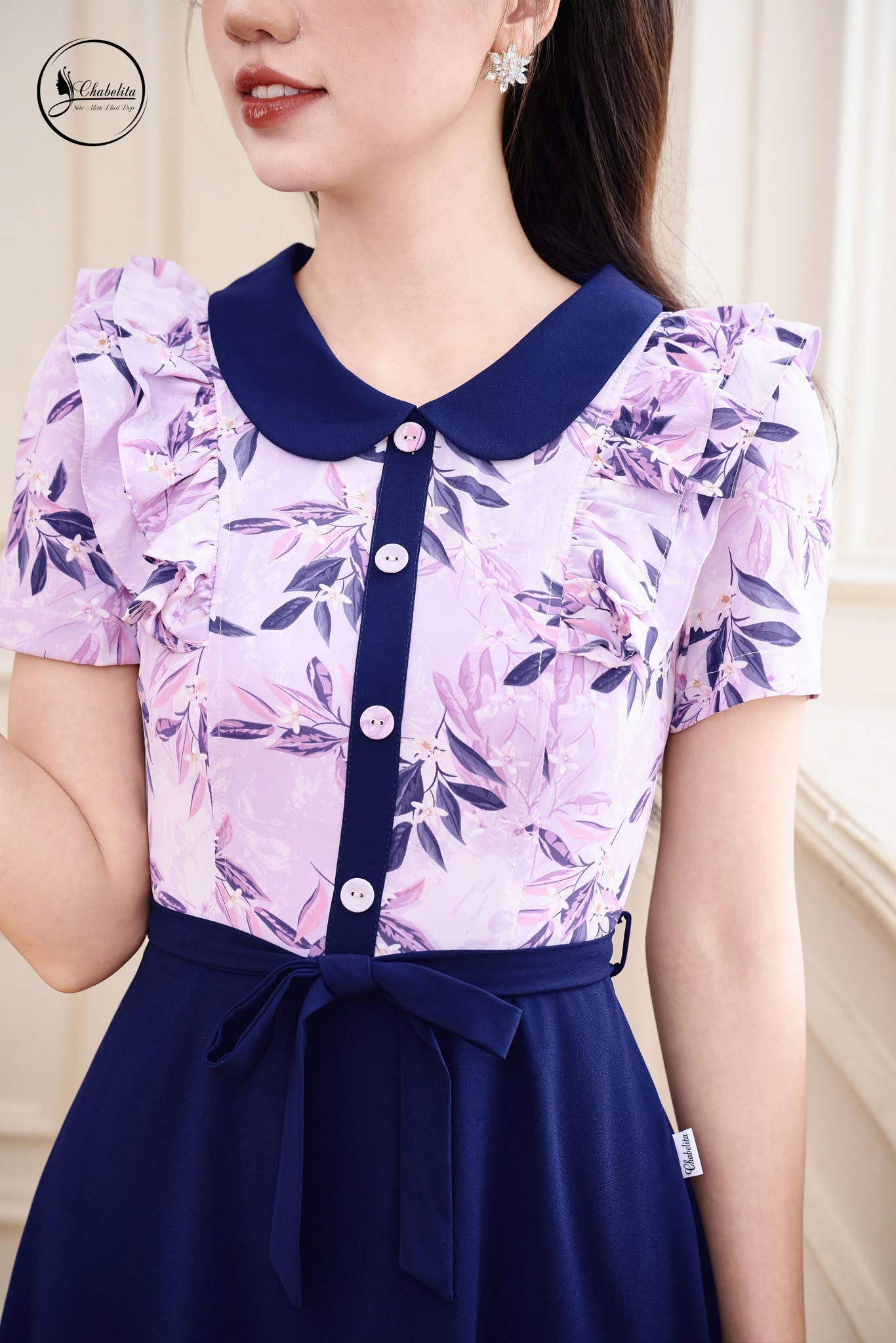 Đầm hoa phối cổ sen màu tím