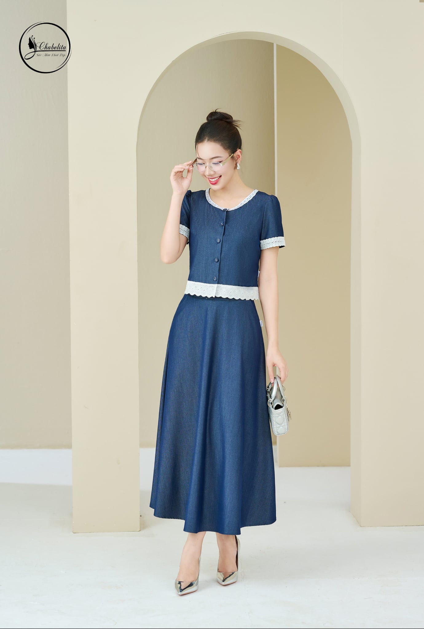 Sét bộ bò áo cổ tròn tay lỡ phối chân váy màu xanh than