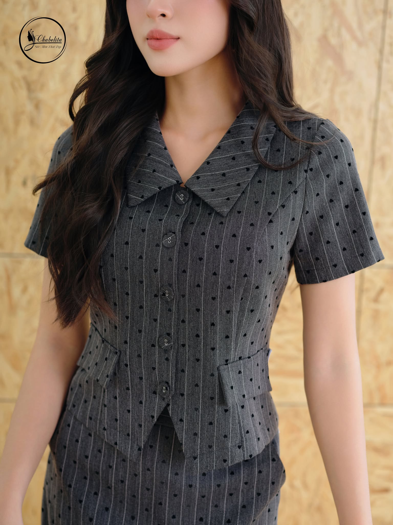 Sét bộ áo sơ mi phối chân váy màu ghi chì